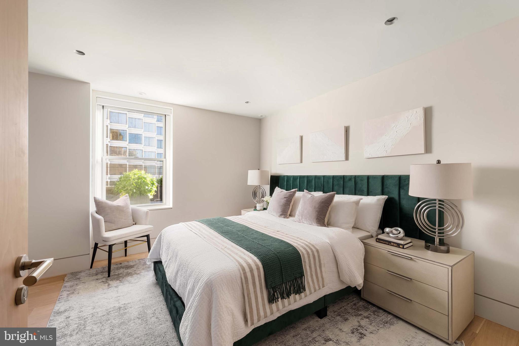 RITTENHOUSE SQUARE - Residential