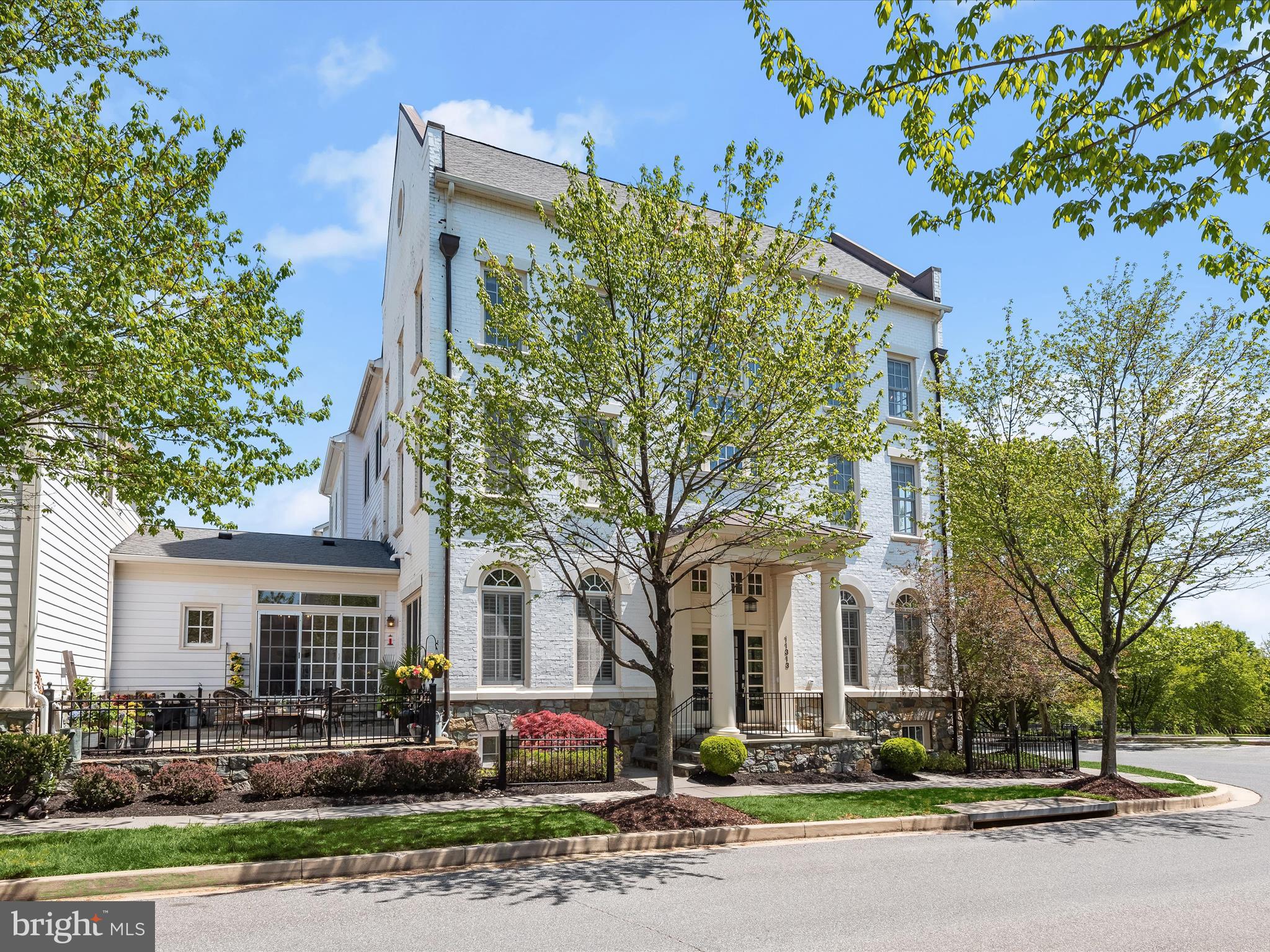 MAPLE LAWN - Residential