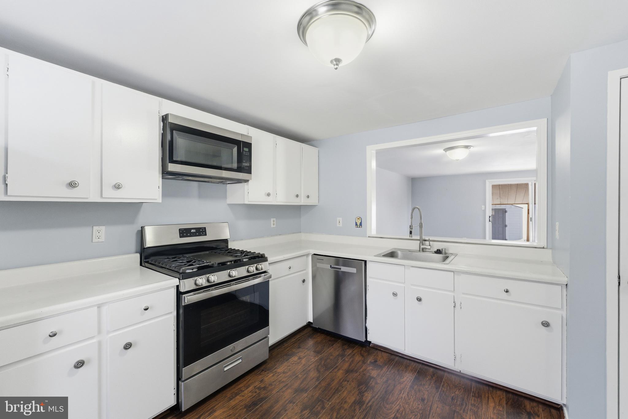 ROLLING STONE - Residential