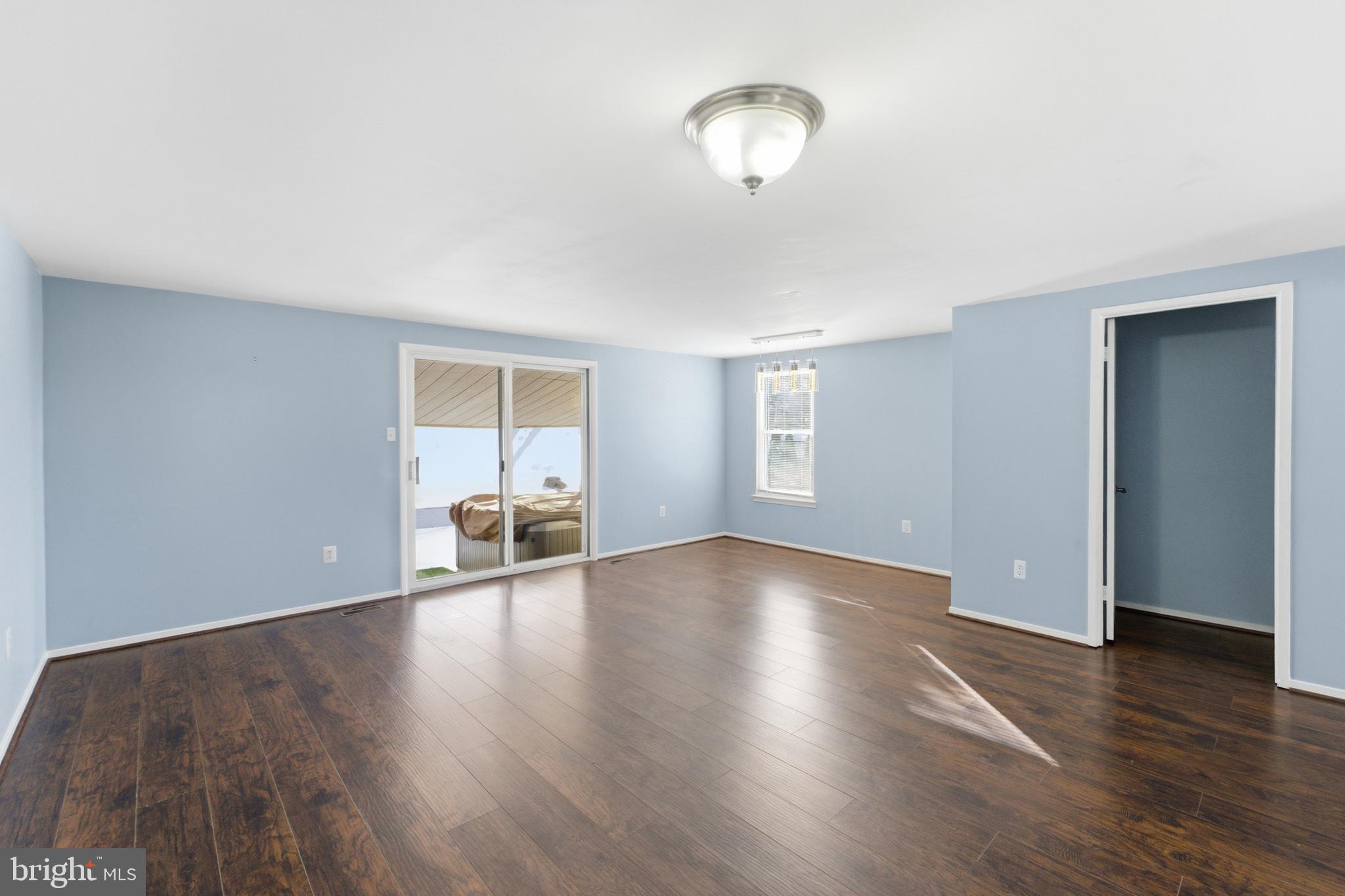 ROLLING STONE - Residential