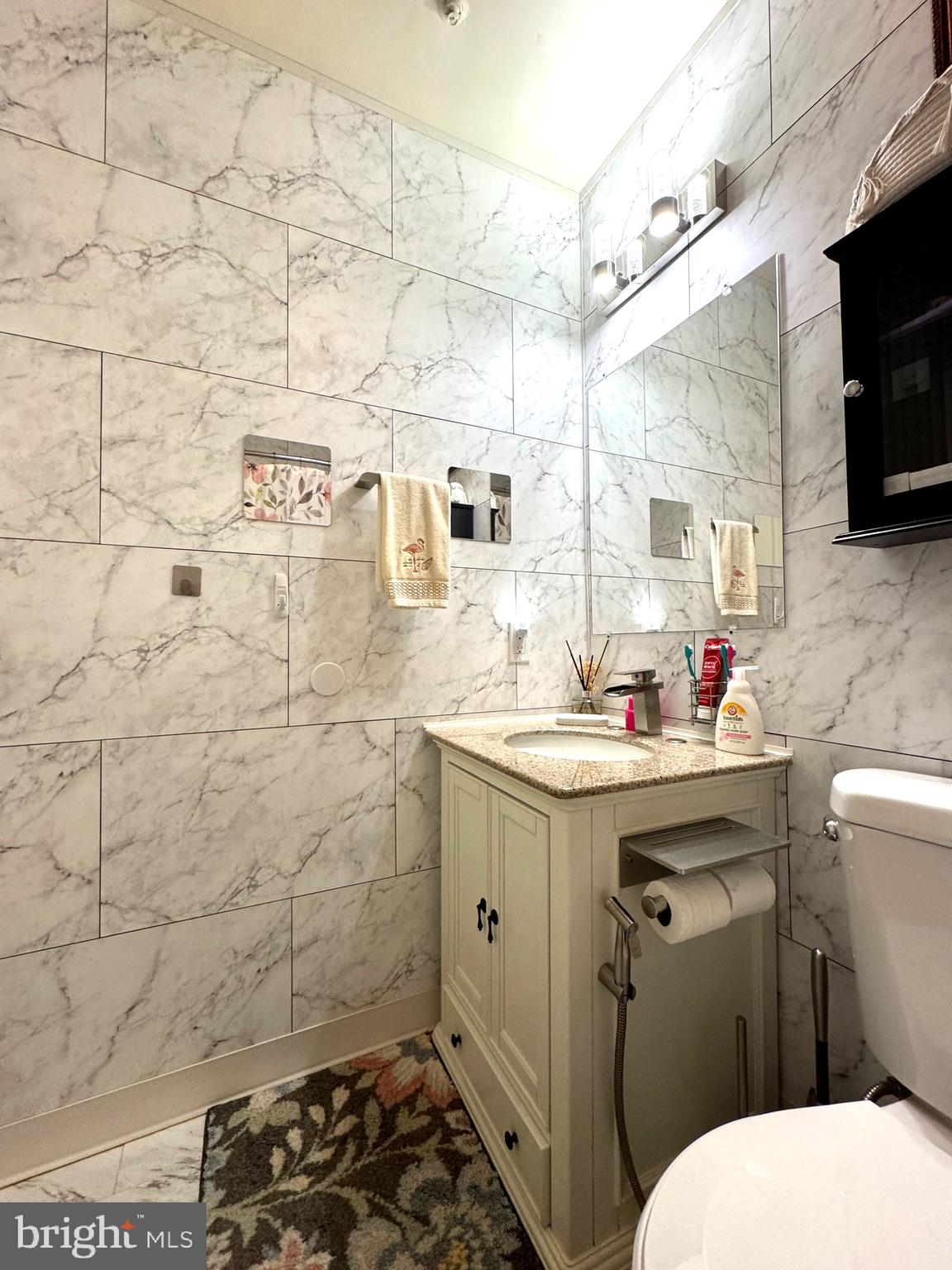 WATERS EDGE - Residential