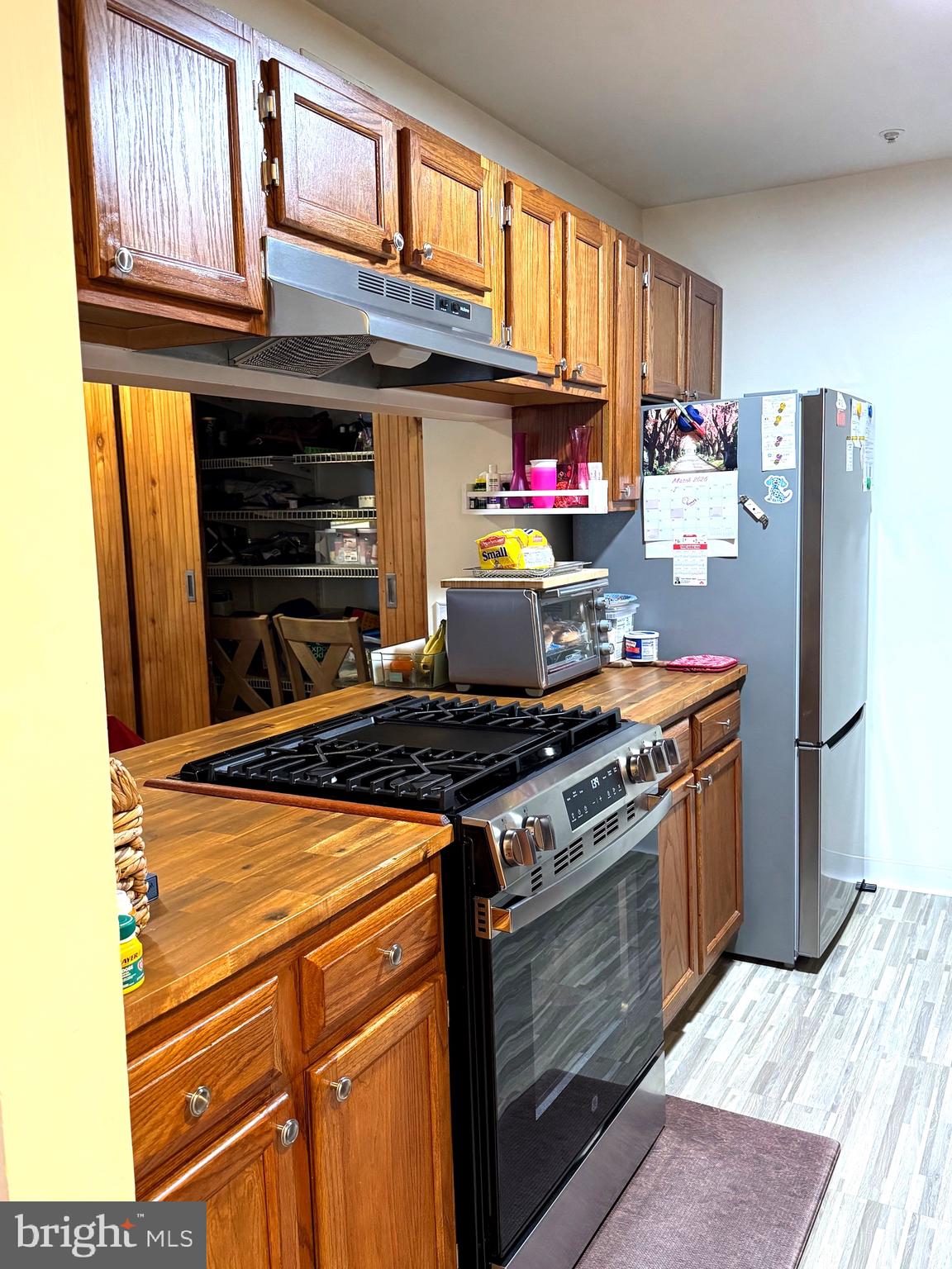 WATERS EDGE - Residential