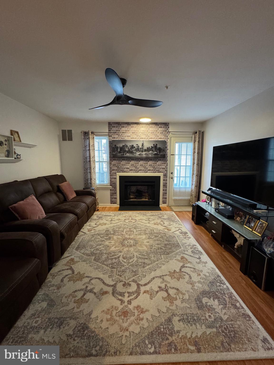 1005 WATERS EDGE DRIVE 206