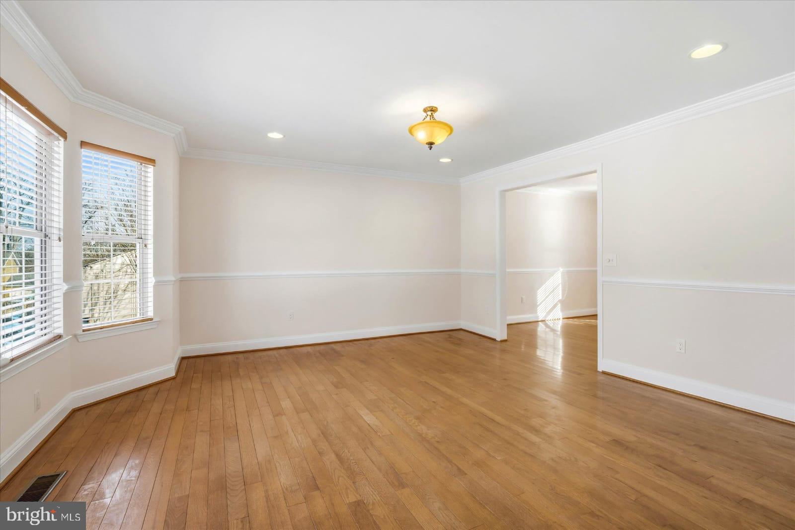 TANTALLON ON THE POTOMAC - Residential