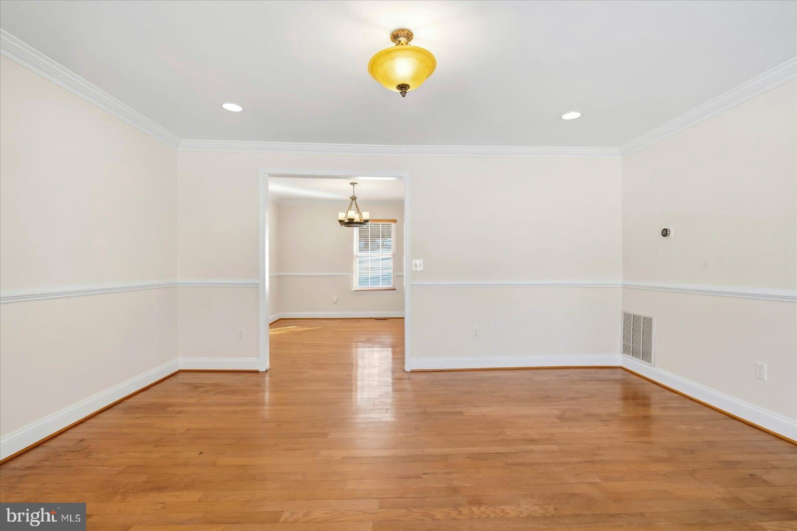 TANTALLON ON THE POTOMAC - Residential