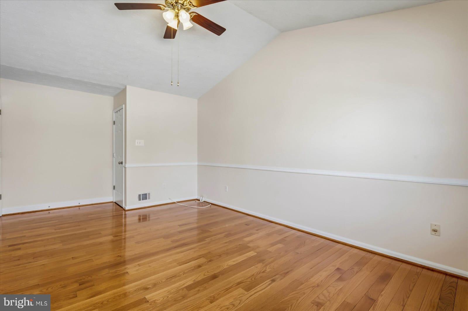 TANTALLON ON THE POTOMAC - Residential