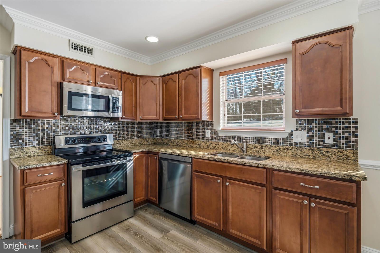 TANTALLON ON THE POTOMAC - Residential