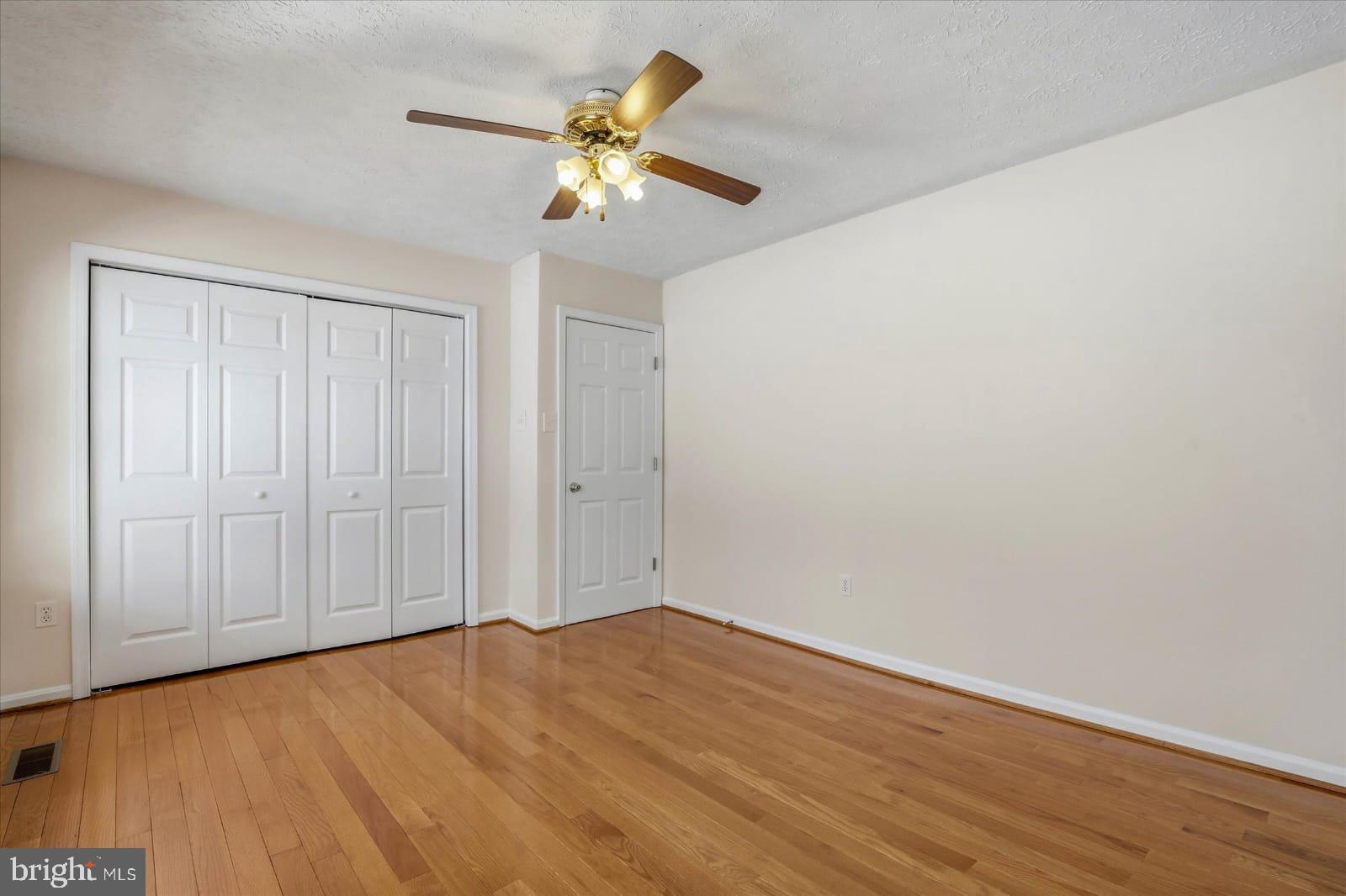 TANTALLON ON THE POTOMAC - Residential