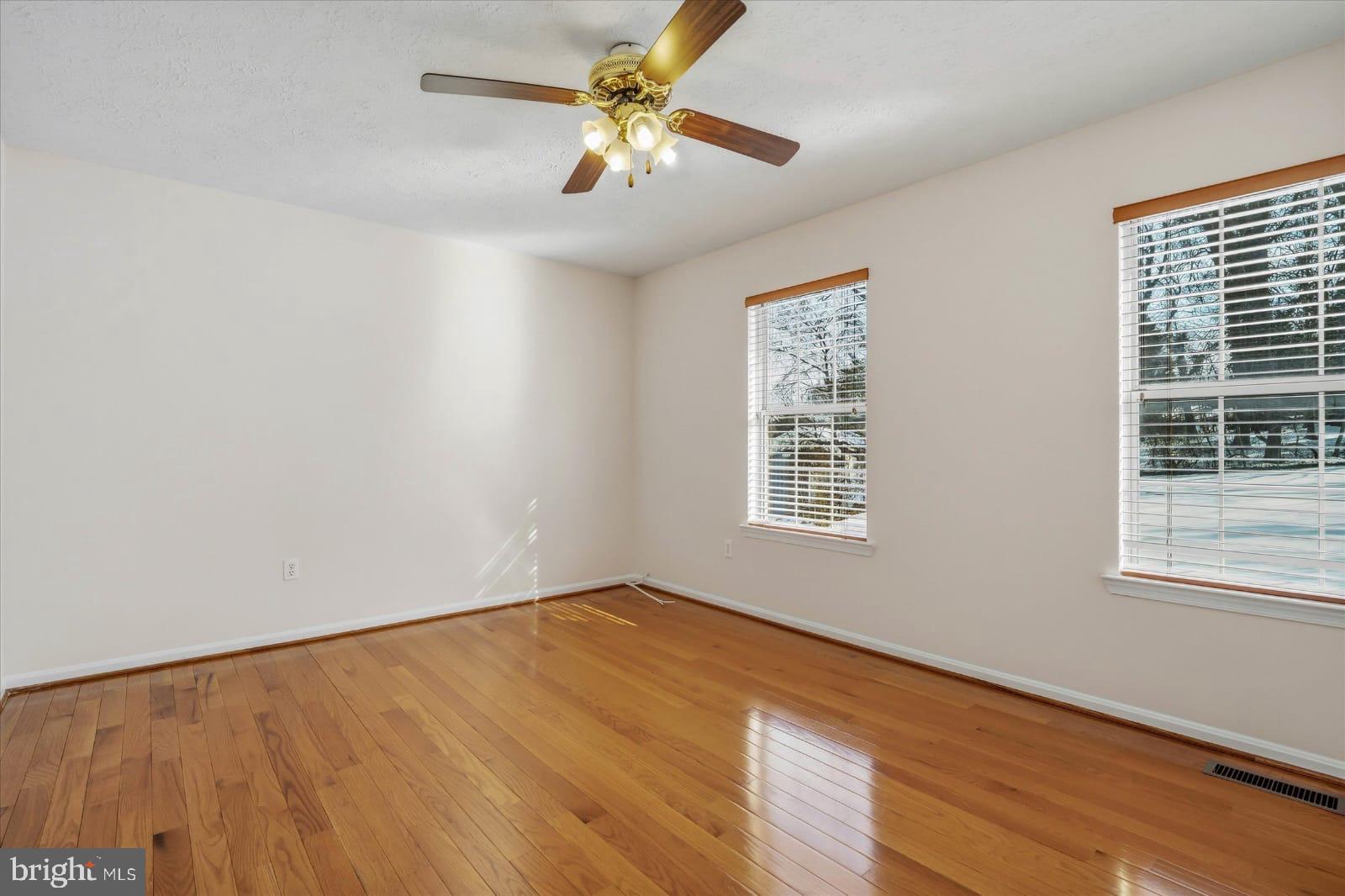 TANTALLON ON THE POTOMAC - Residential