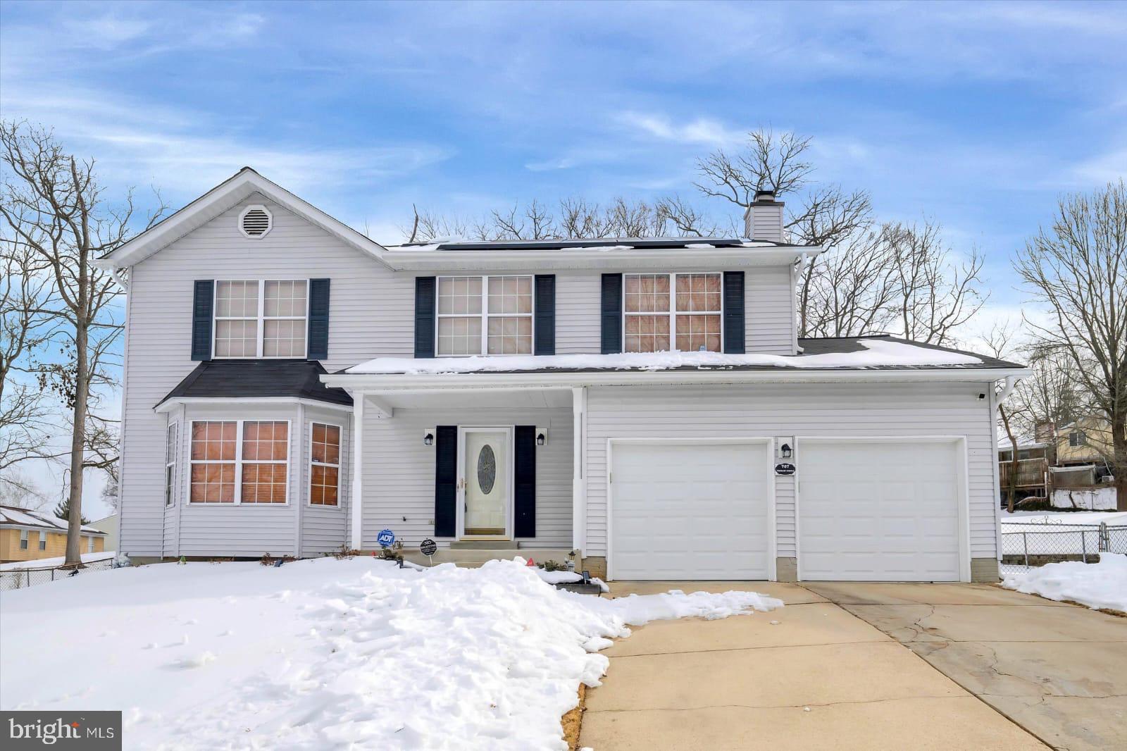 TANTALLON ON THE POTOMAC - Residential