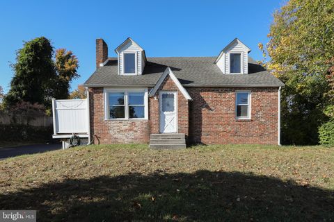 38 LINCOLN AVENUE CLEMENTON NJ 08021