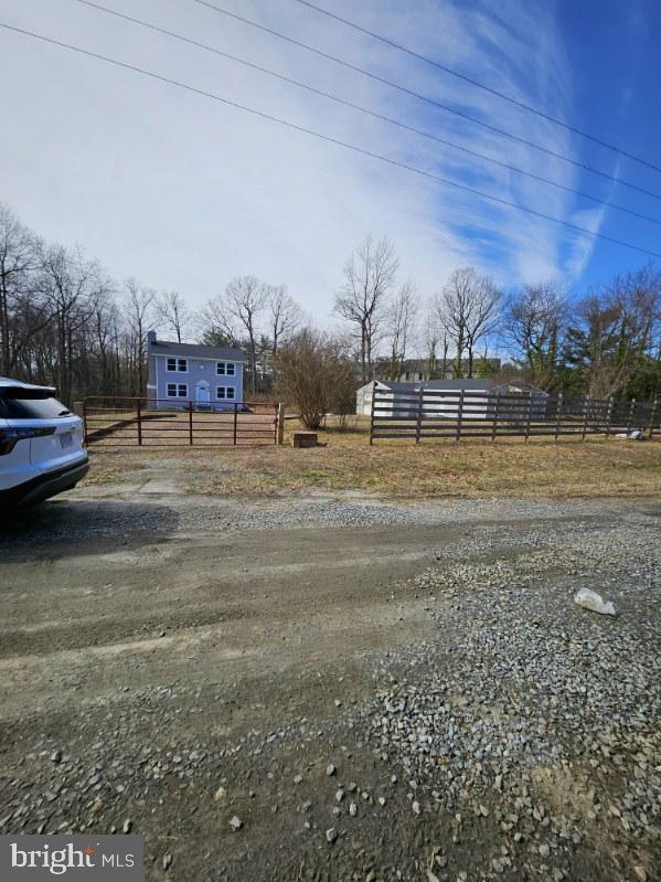 MOTIVATED! GREAT INVESTMENT OPPORTUNITY. NEXT TO CARMAX. PROPERTY FRONTS I-95.THIS 1.47 ACRE BUSINESS COMPOUND CURRENTLY FEATURES TWO BUILDINGS WITH C-2 ZONING FOR OFFICES OR SMALL BUSINESS. EASY ACCESS TO 1-95.