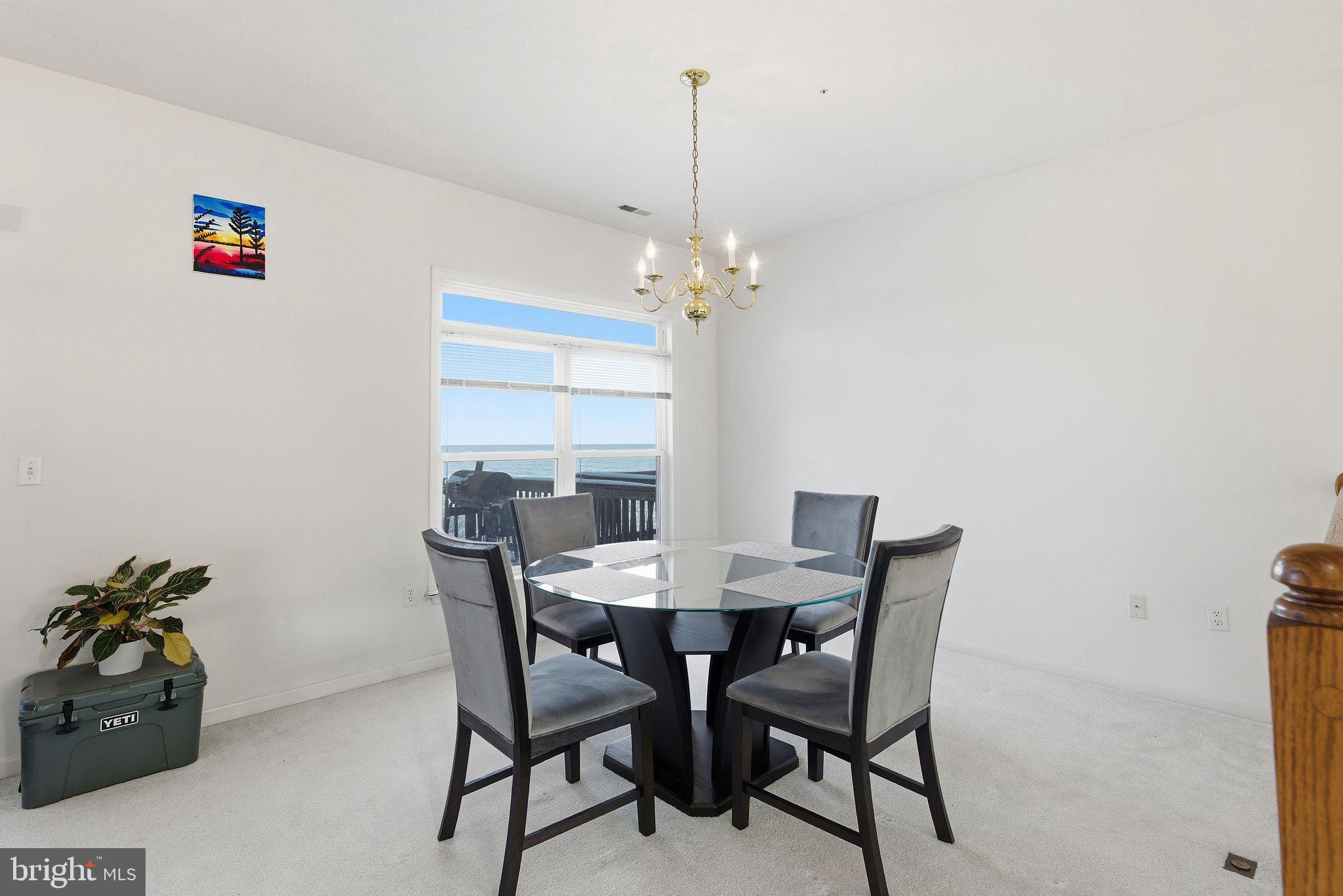 VILLAS ON WATERS EDGE - Residential