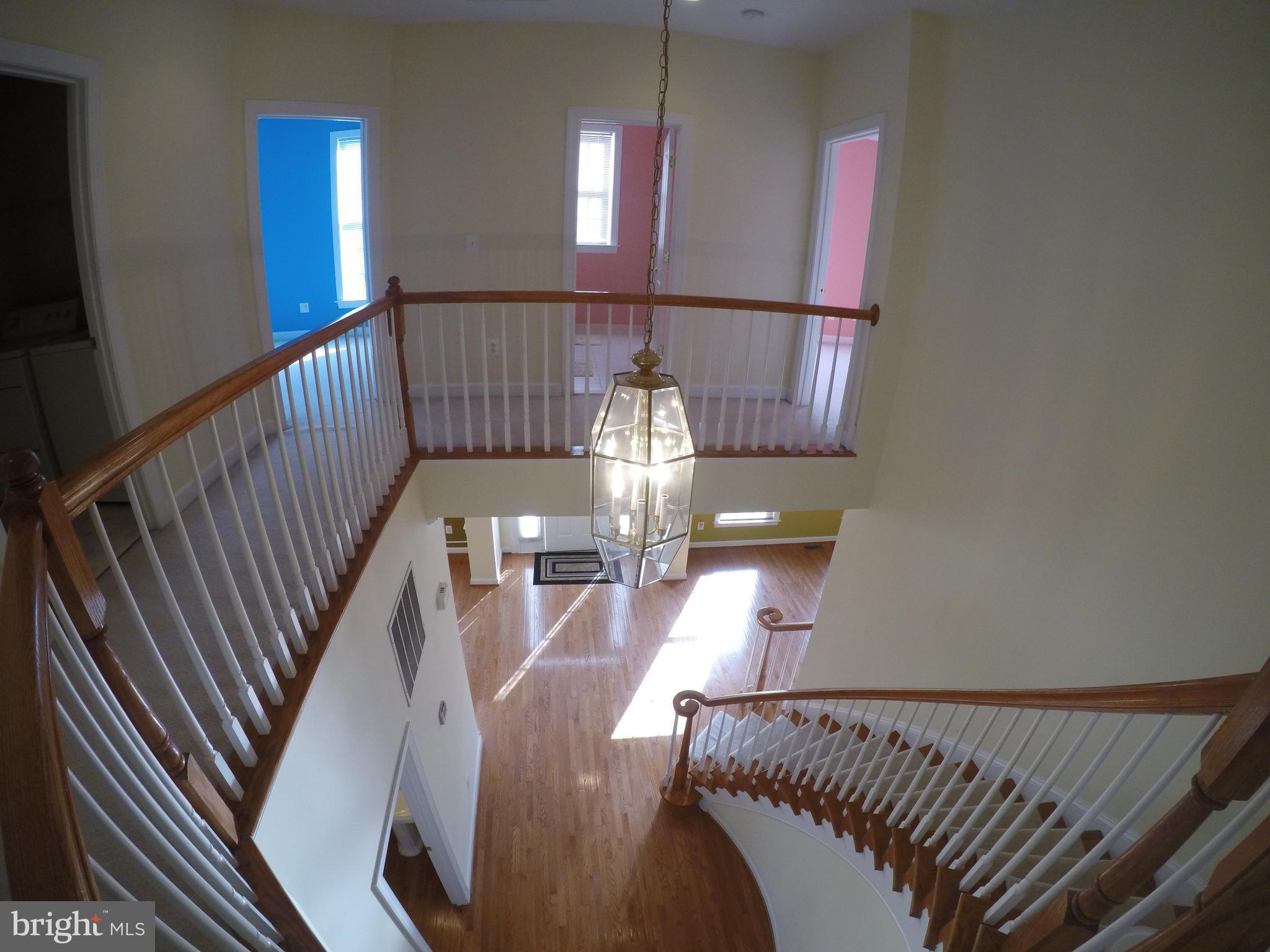 FAIRLAKES CROSSING - Residential