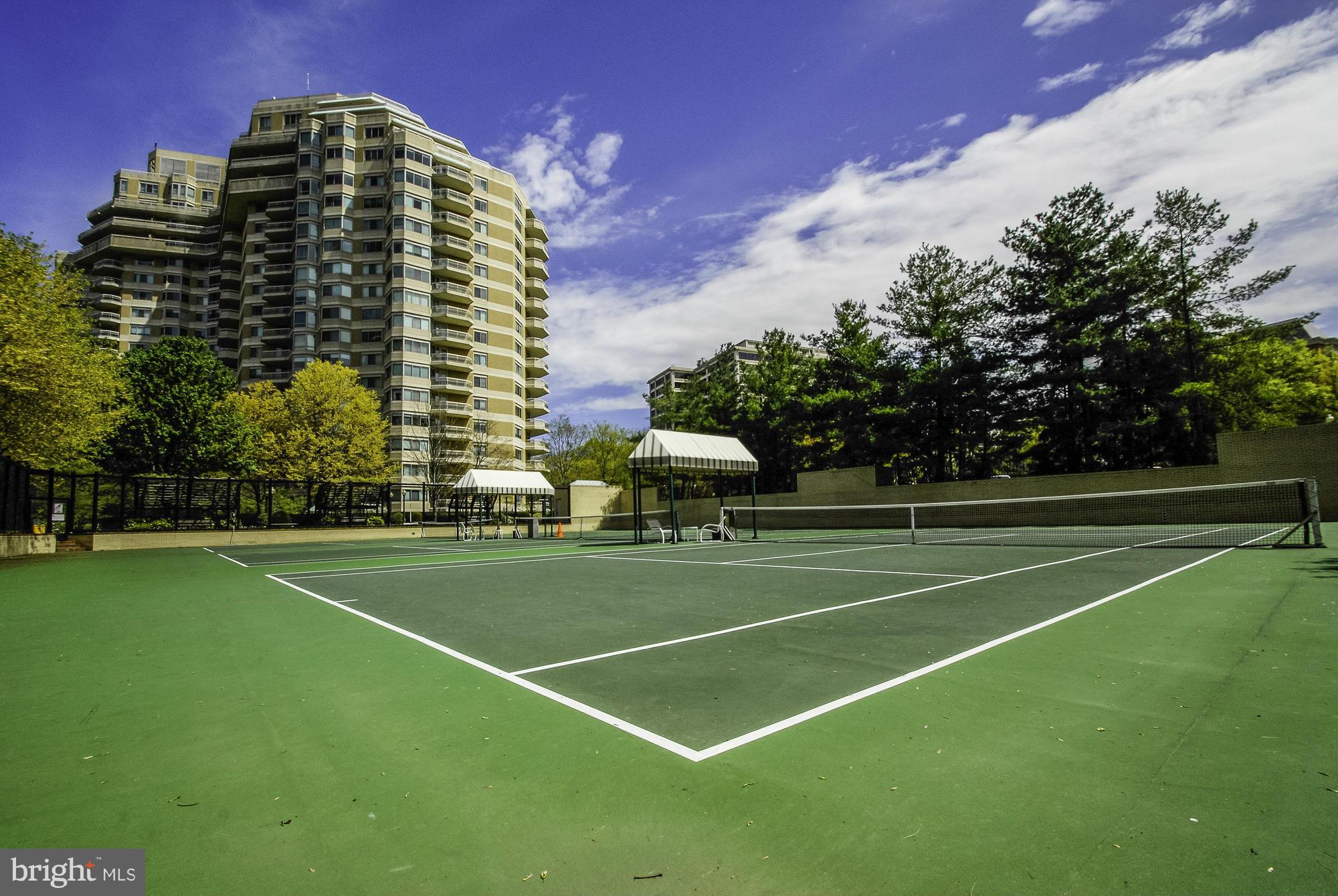 SOMERSET HOUSE - Residential