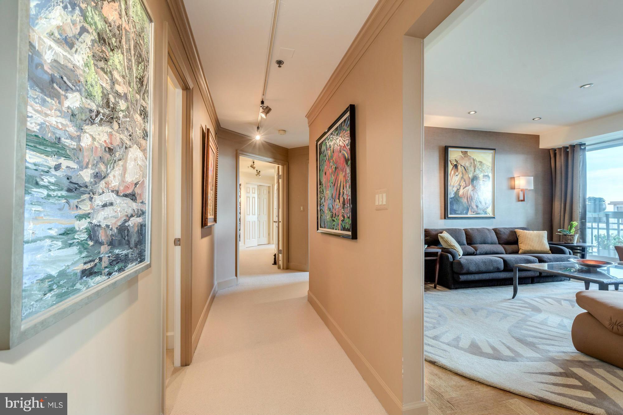 SOMERSET HOUSE - Residential