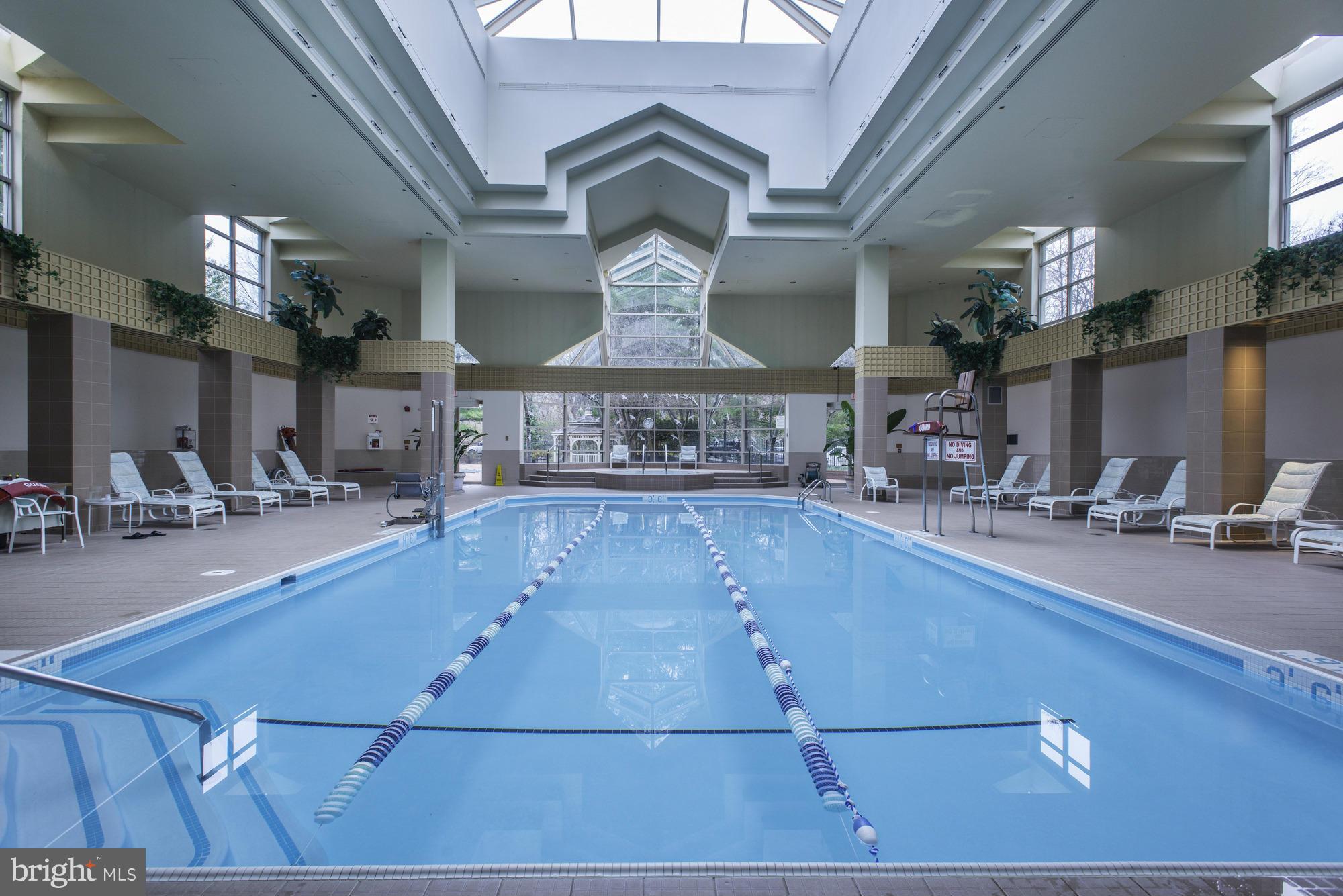 SOMERSET HOUSE - Residential