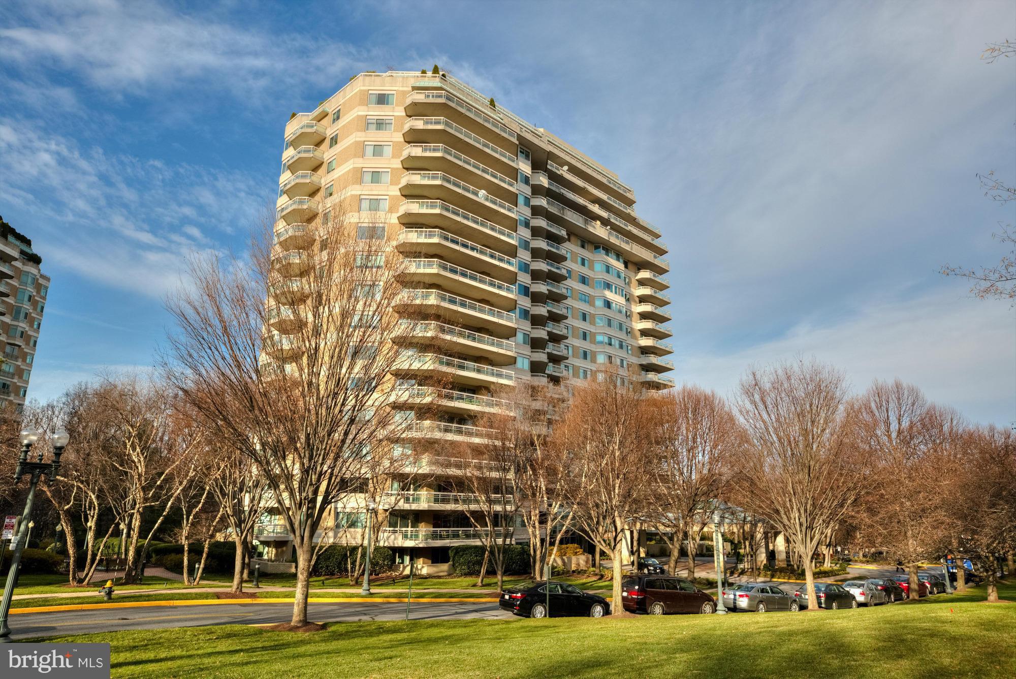SOMERSET HOUSE - Residential