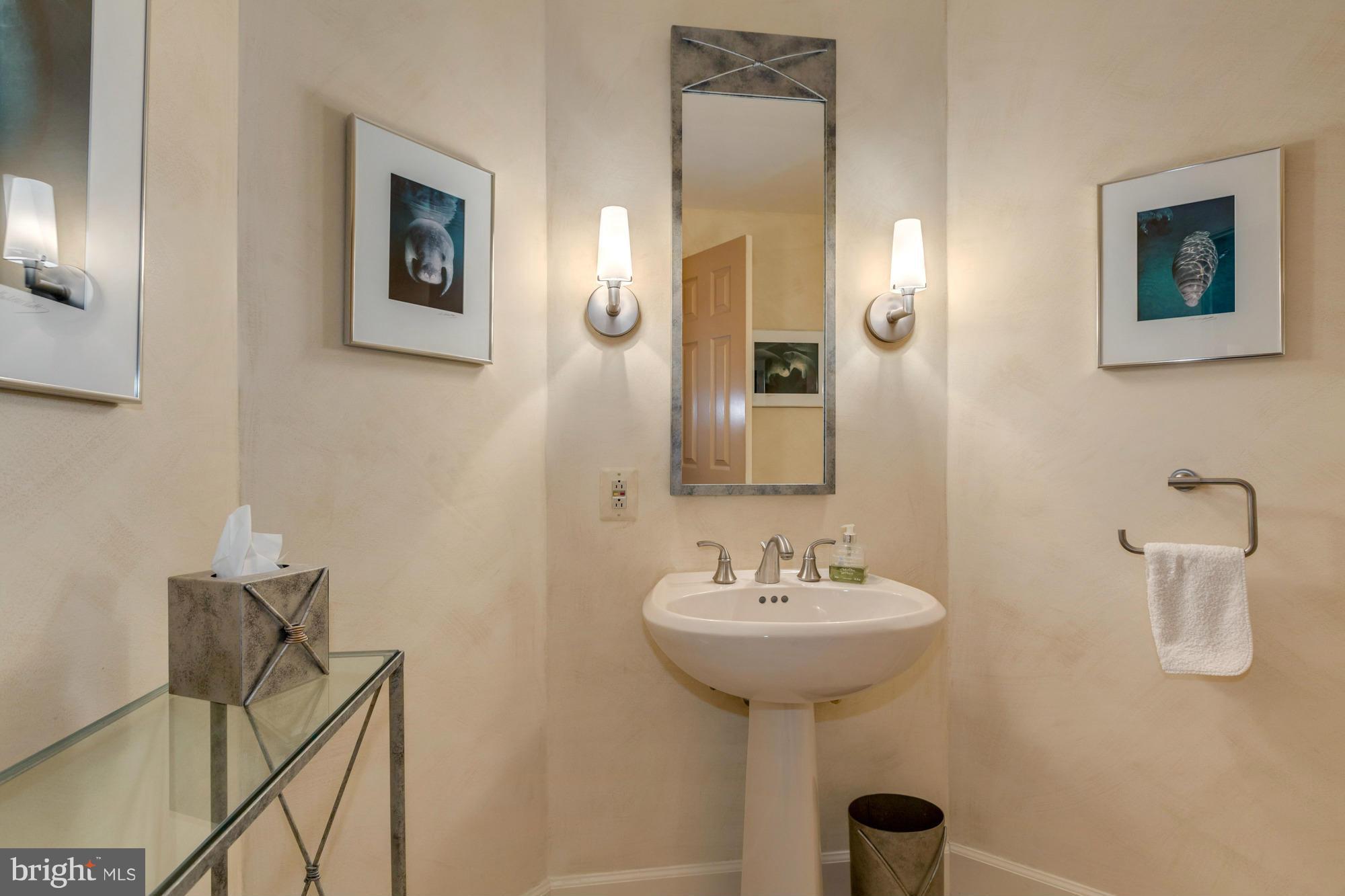 SOMERSET HOUSE - Residential