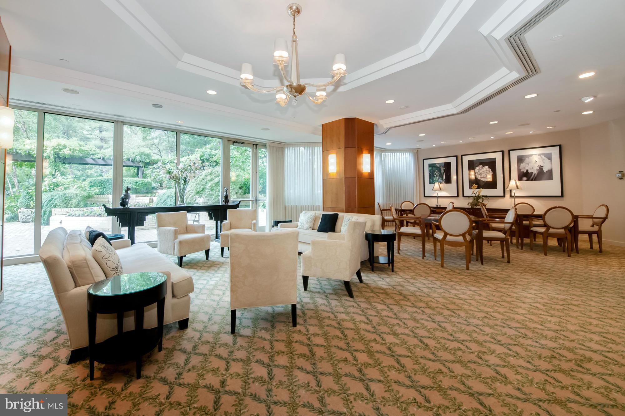 SOMERSET HOUSE - Residential