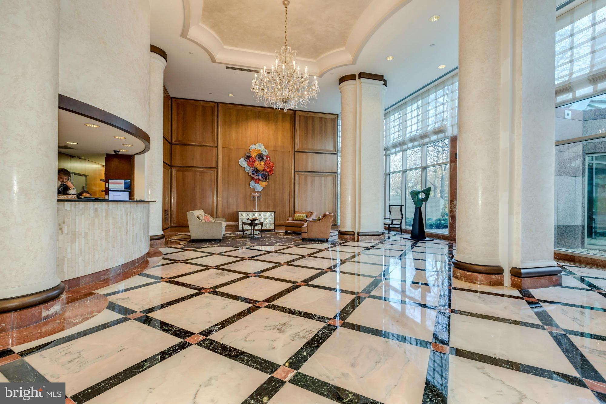 SOMERSET HOUSE - Residential