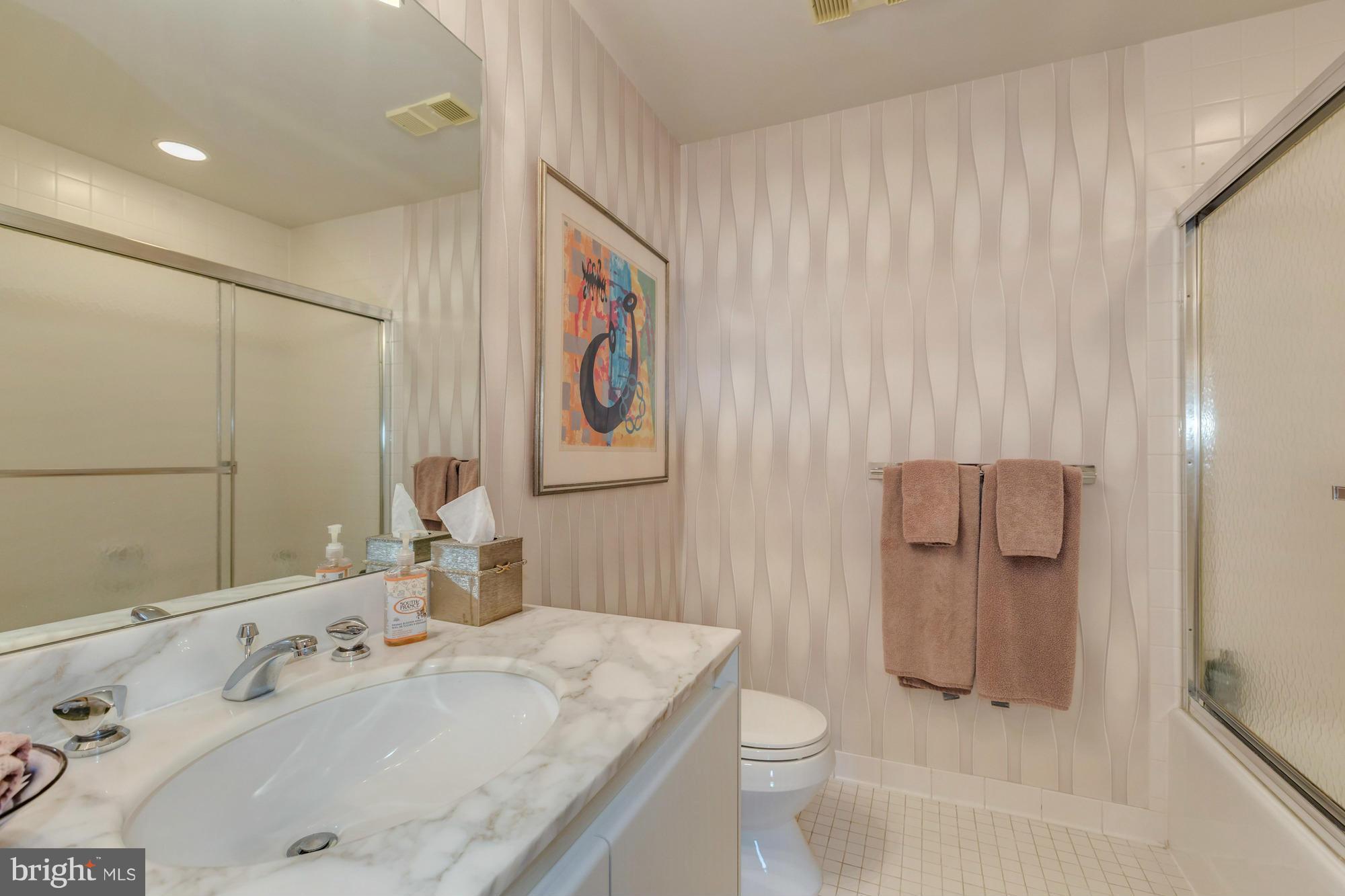 SOMERSET HOUSE - Residential