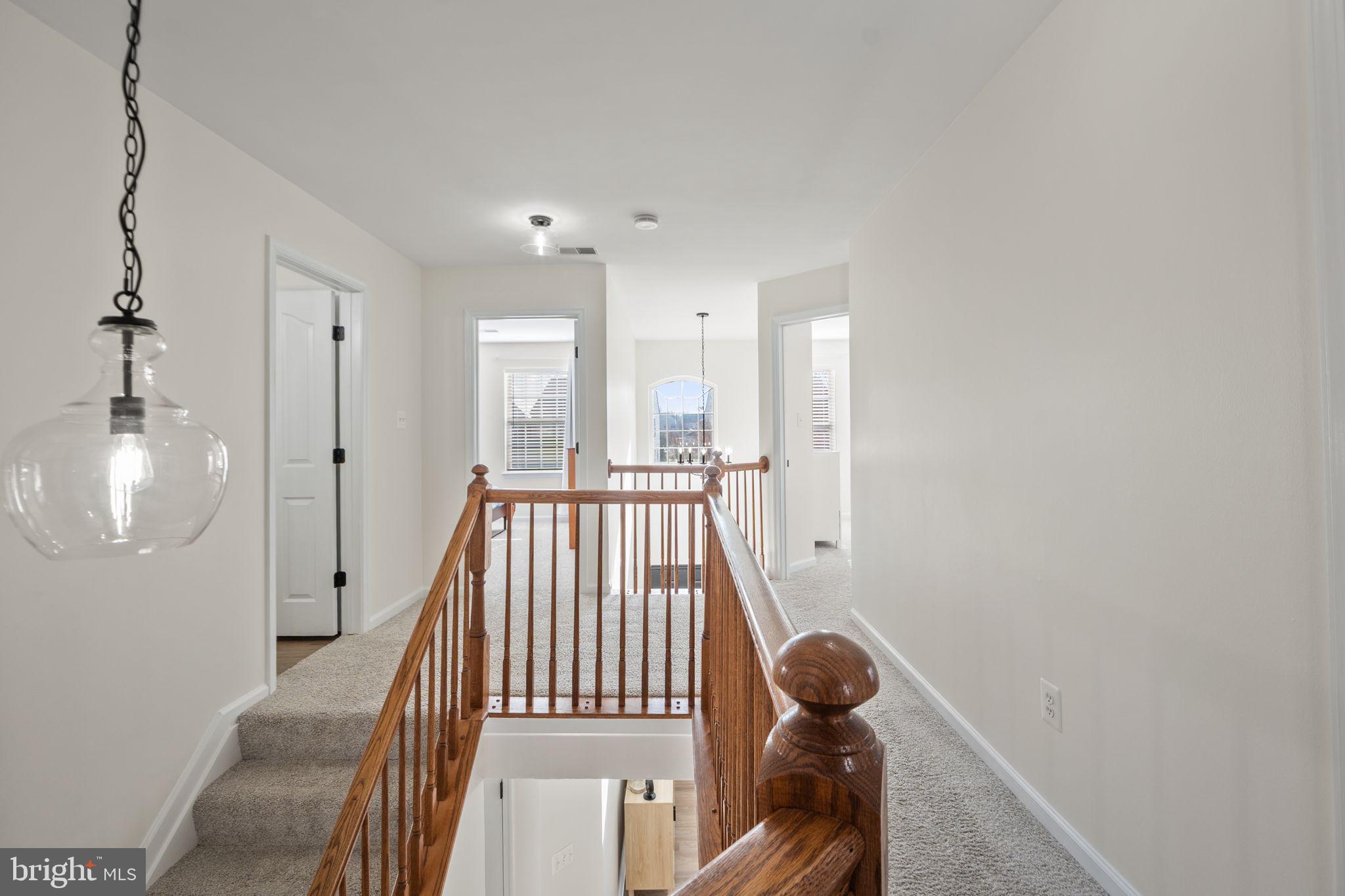 INDEPENDENCE - Residential