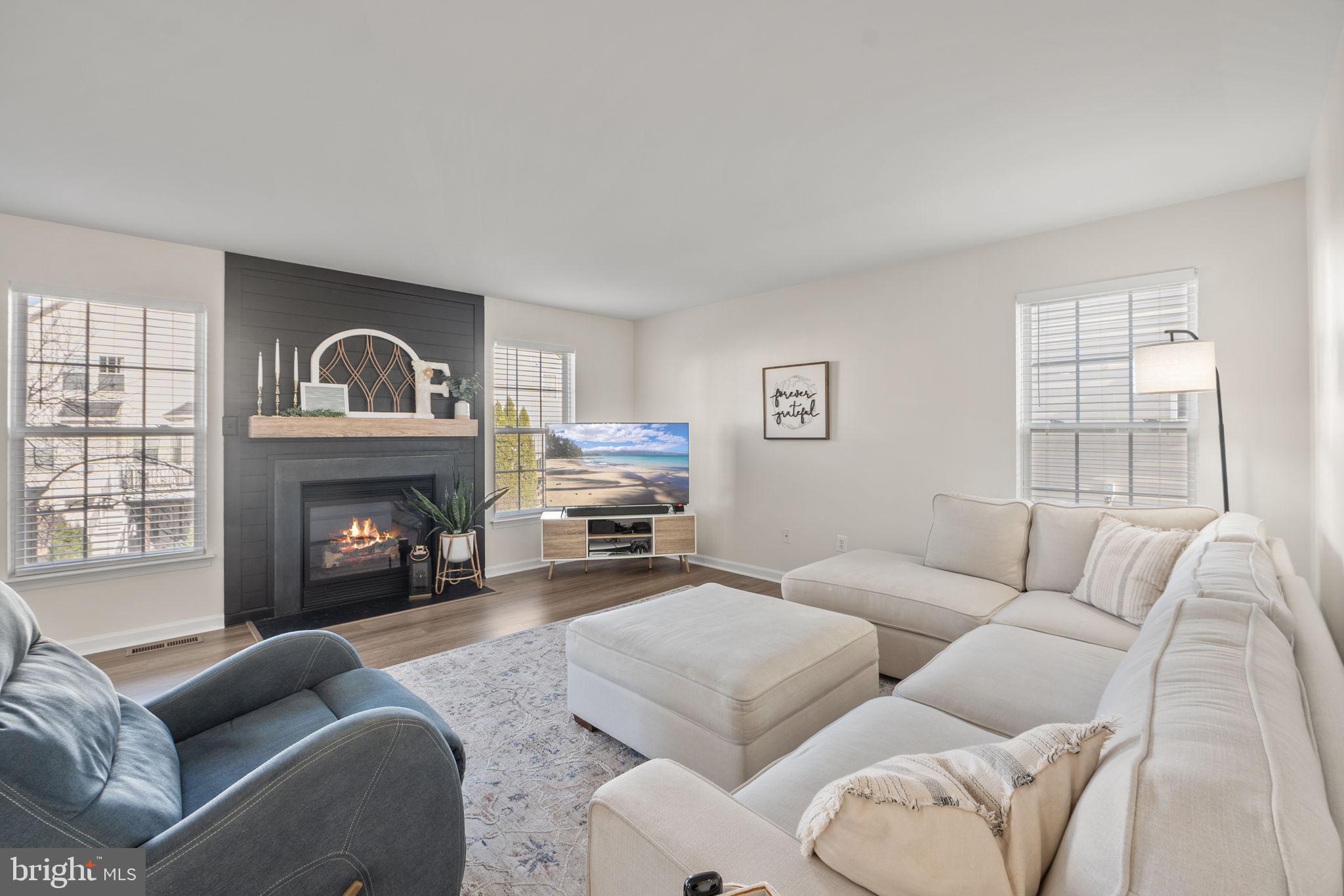 INDEPENDENCE - Residential