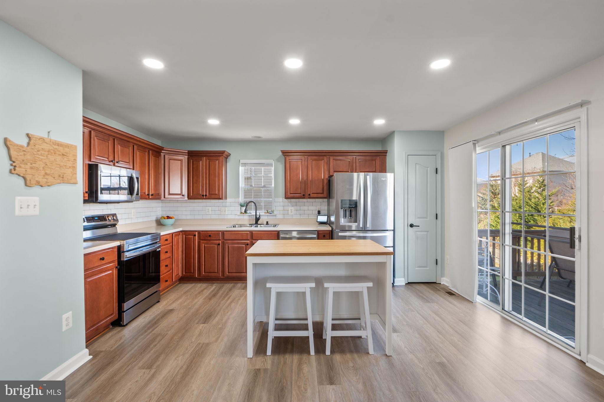 INDEPENDENCE - Residential