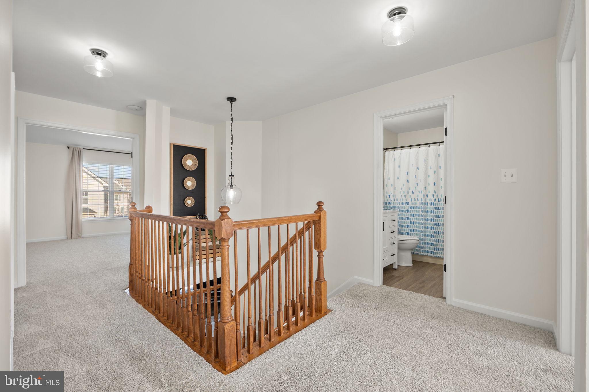 INDEPENDENCE - Residential