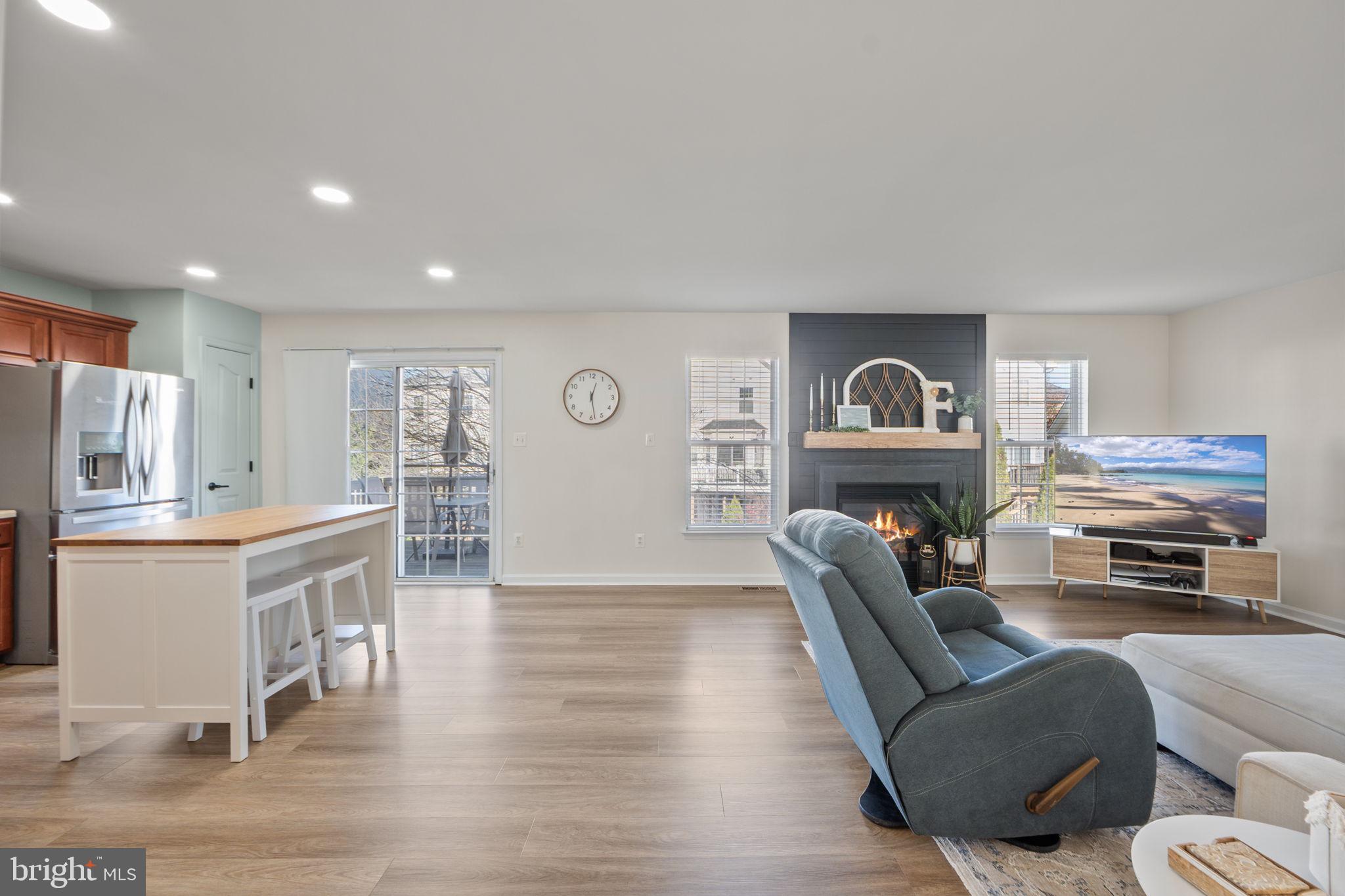 INDEPENDENCE - Residential