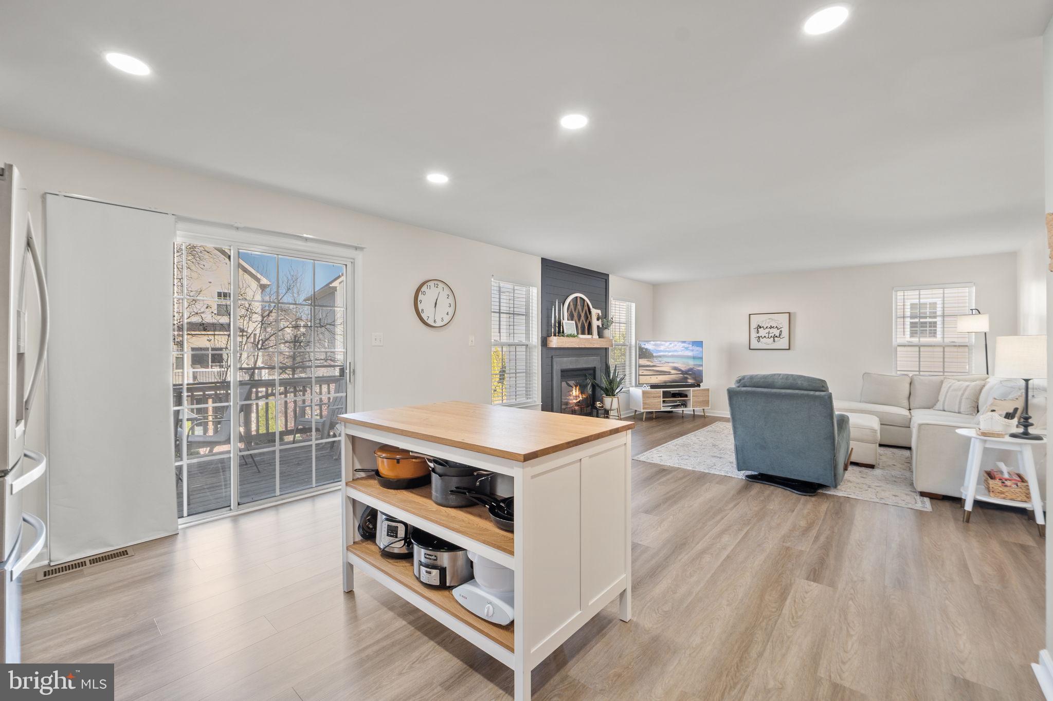 INDEPENDENCE - Residential