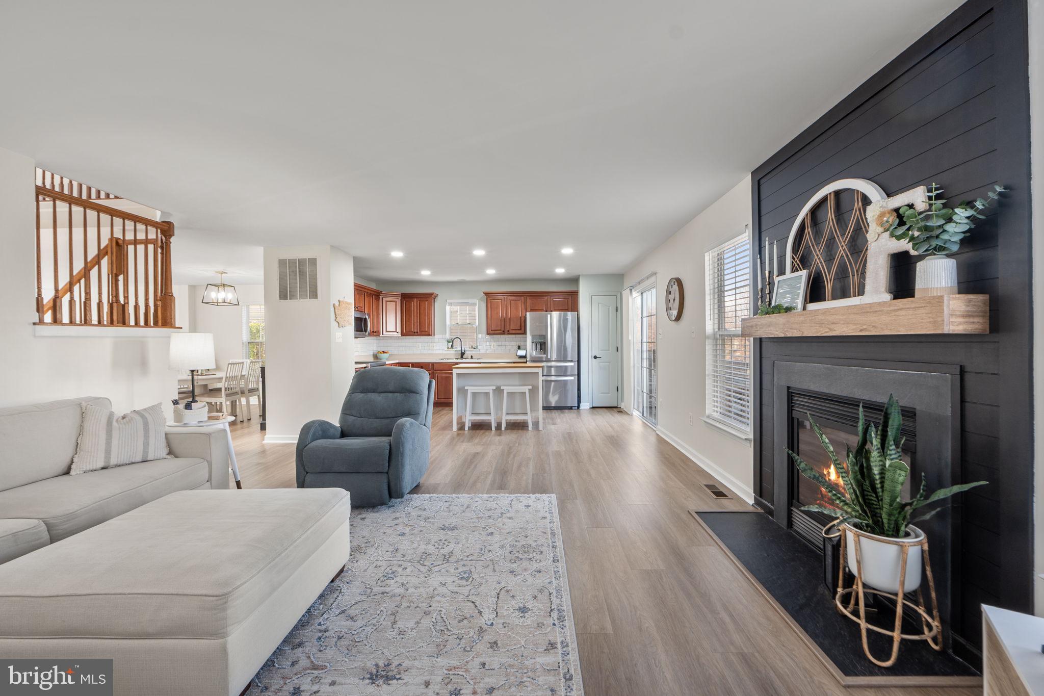 INDEPENDENCE - Residential