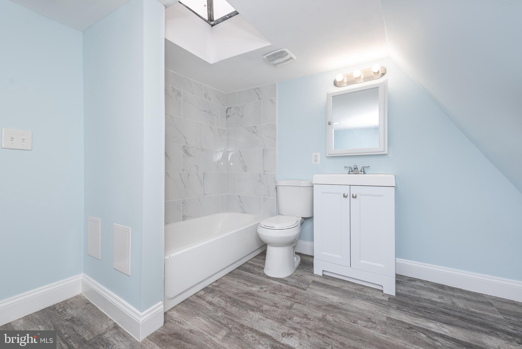 LIBERTY SQUARE - Residential