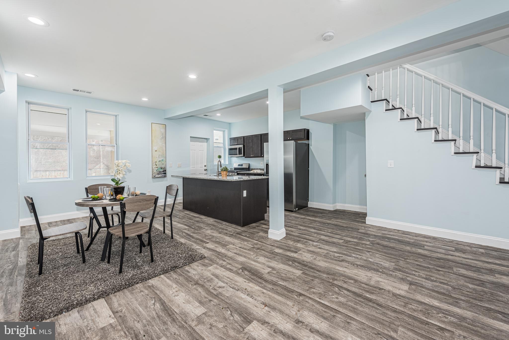 LIBERTY SQUARE - Residential