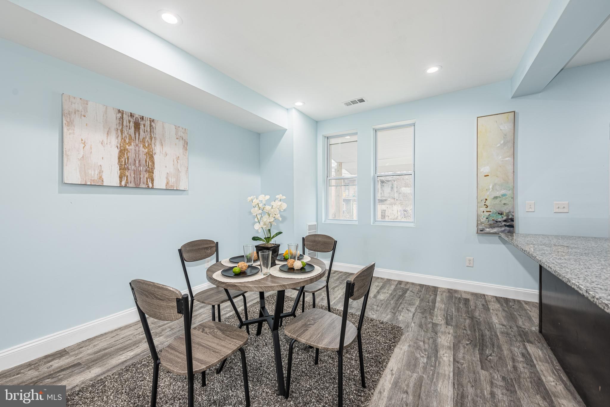 LIBERTY SQUARE - Residential