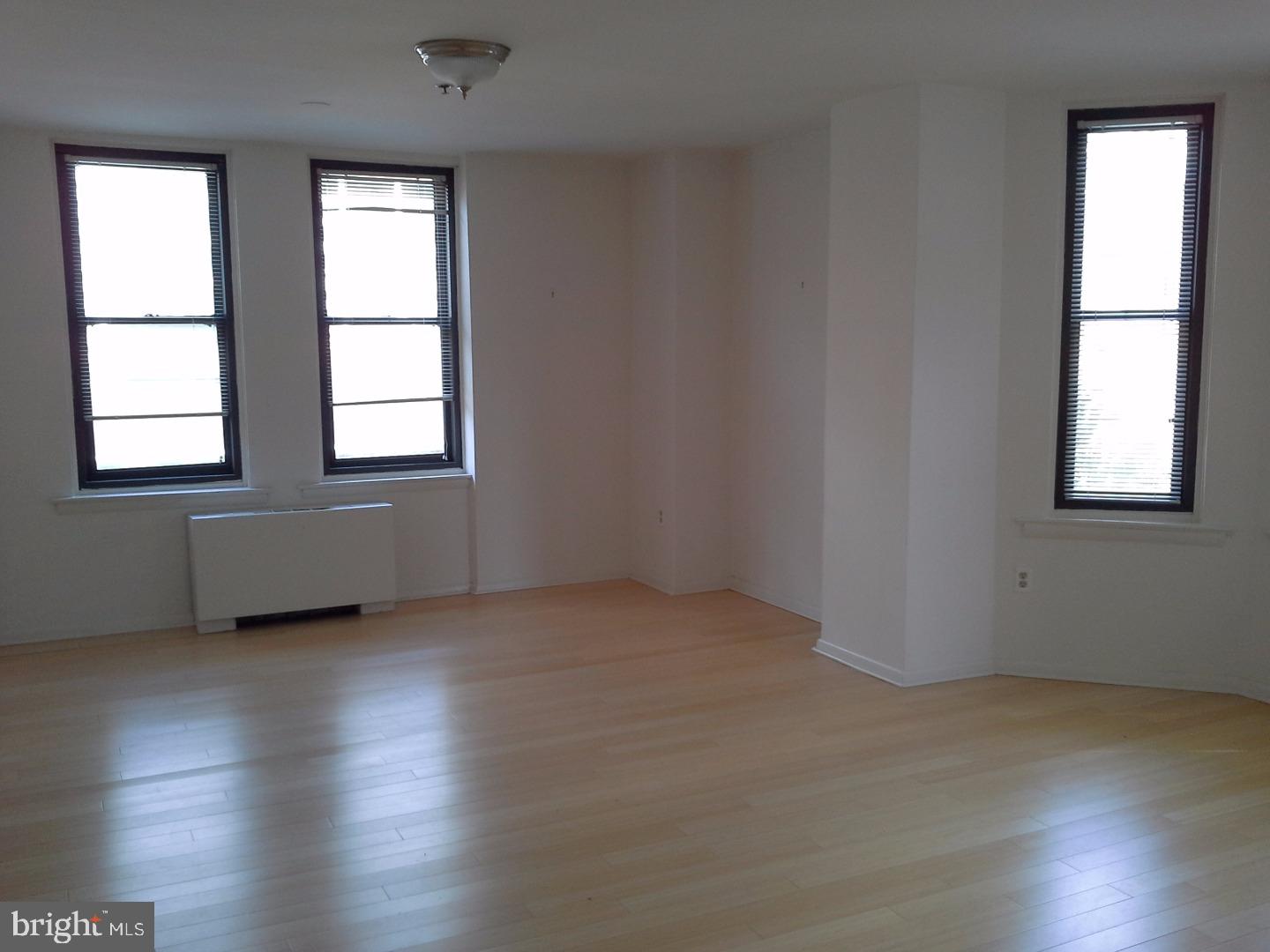RITTENHOUSE SQUARE - Residential Lease