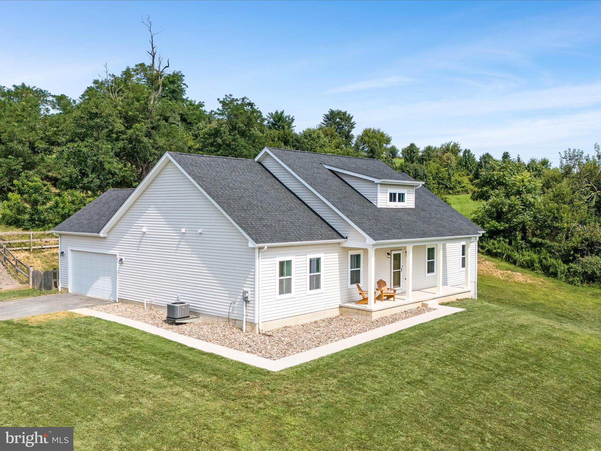 64 KILBRIDE LANE