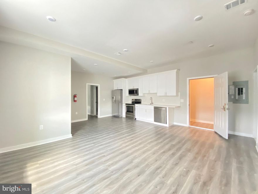 New inventory is available on September 1, and now you can get great deals! The regular price is $2045/mo and a $400/month reduction on a 12-month lease is available for prospects with a 700+ credit score and a minimum 3x the rent regular price income. 

A minimum 675 credit score is required to qualify but each application is considered case-by-case and you are encouraged to apply! Pictures are from a similar unit for reference. Floorplan available. Information deemed reliable but might be inaccurate.

The old PNC building in Norristown offers many great apartments with various layouts, elevator access to all the units, and 1 unassigned parking spot per bedroom! Each unit has a modern interior, stainless steel appliances, dishwasher, PRIVATE washers and dryers, lots of natural light, and a parking lot right next to the entrance all in the perfect location close to KOP, Philly, all major roads, shops, businesses, and more! Inquire about the various layouts this building has to offer

Tenants must provide proof of sufficient funds & record of rent payments. Water is included in the rent. Tenants pay for electricity and WiFi. Pets are ok with a pet deposit.