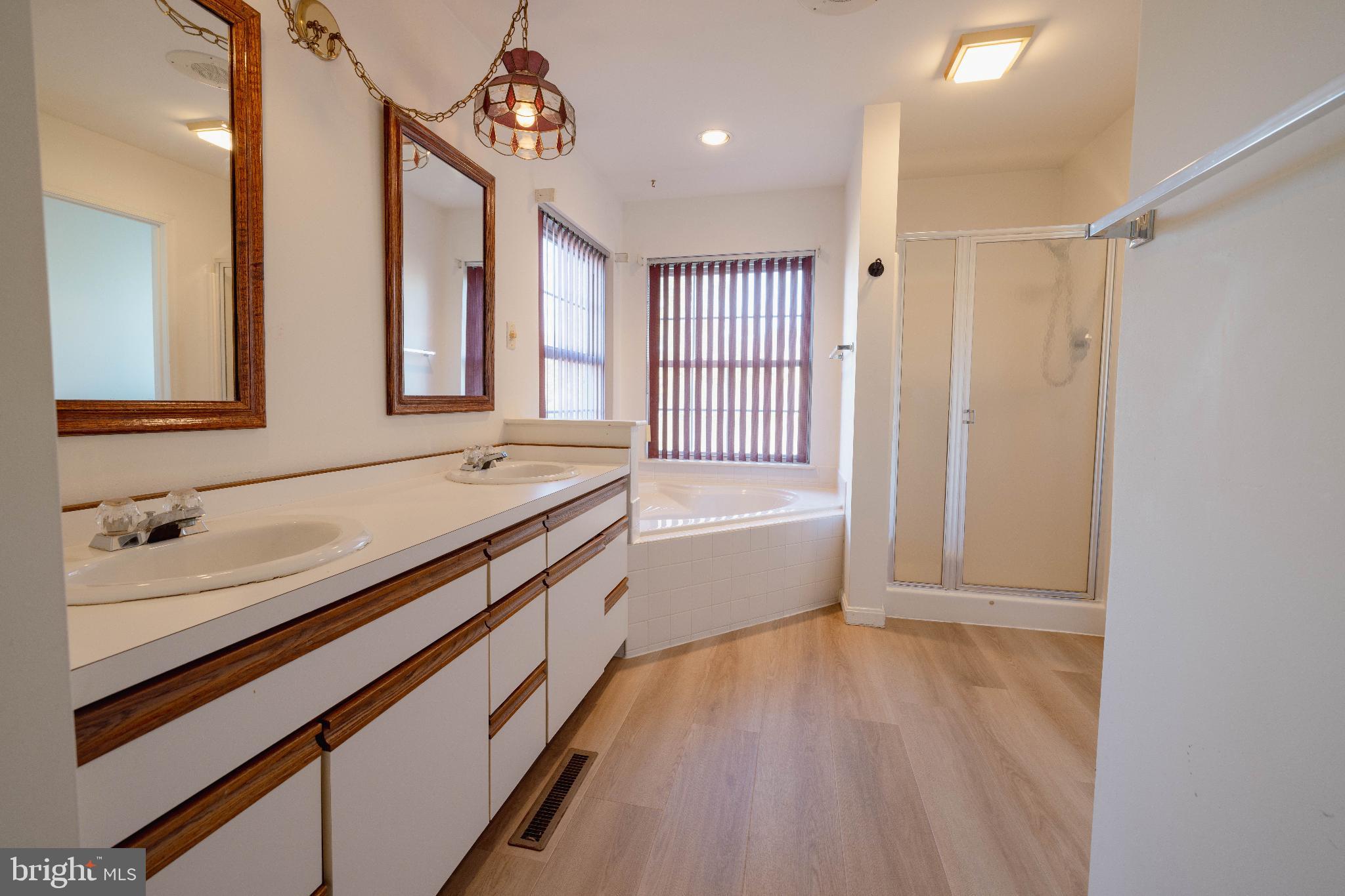 WHEATSTONE - Residential