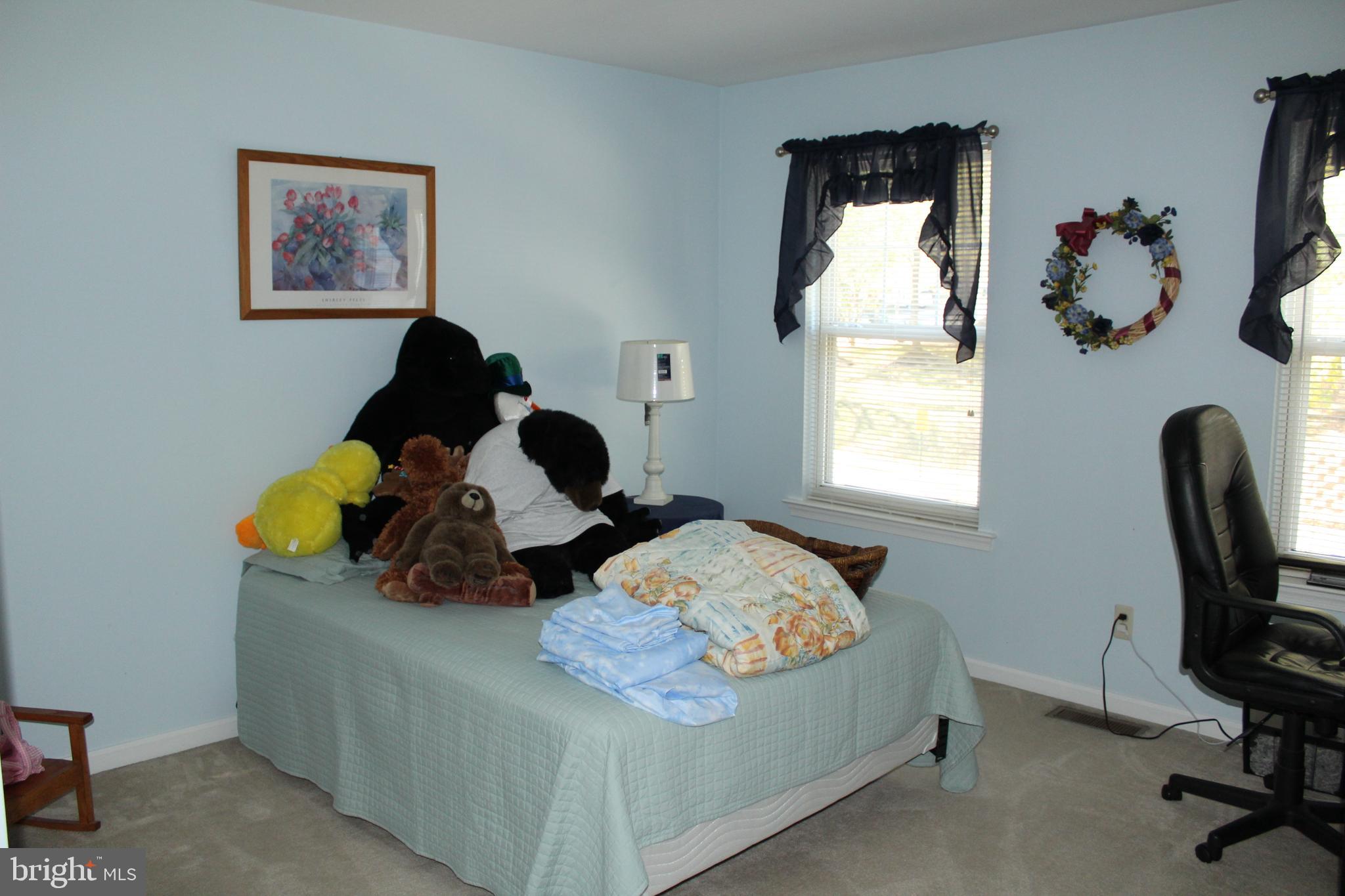 CHARLESTOWN OAKS - Residential