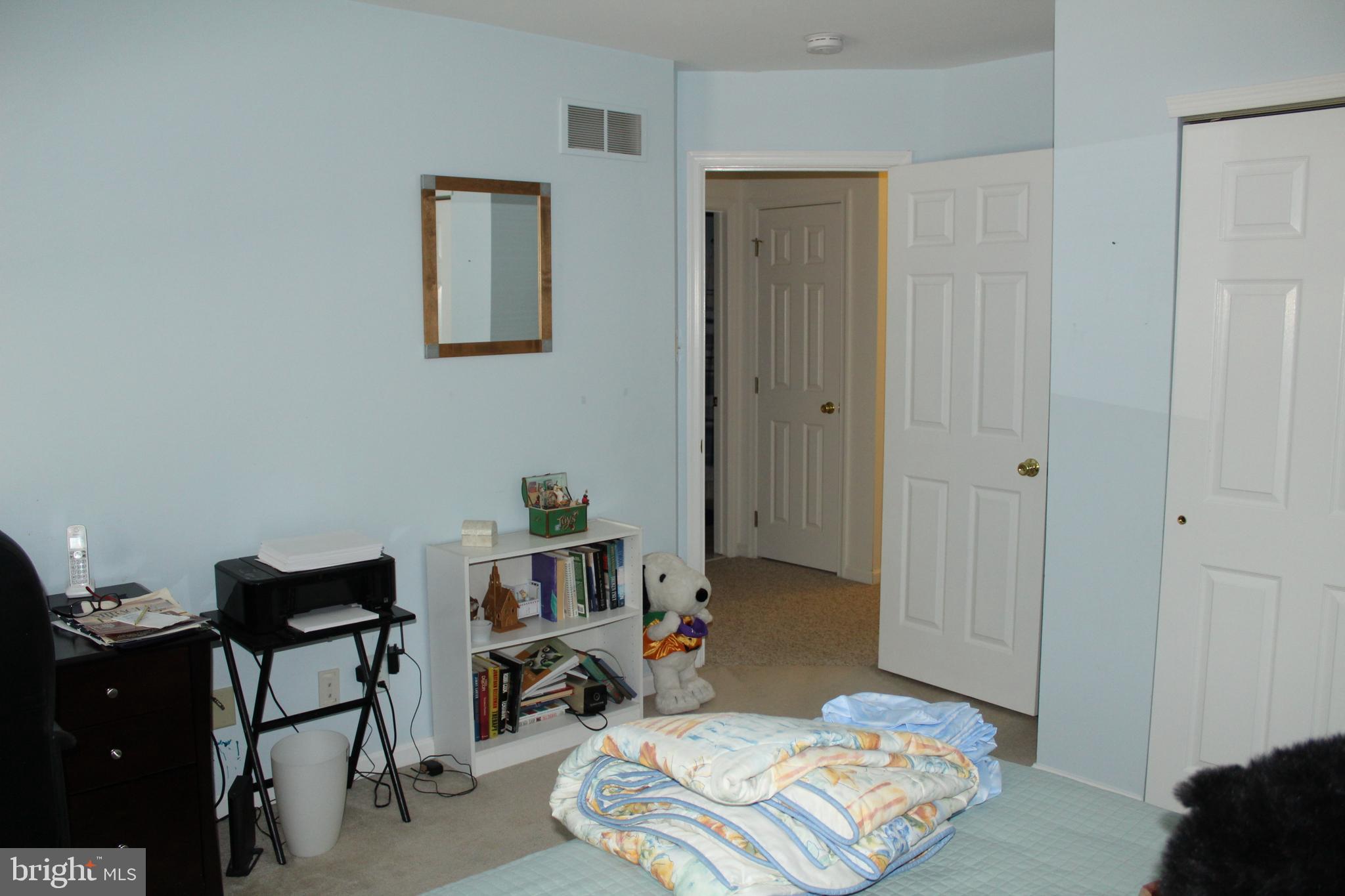 CHARLESTOWN OAKS - Residential