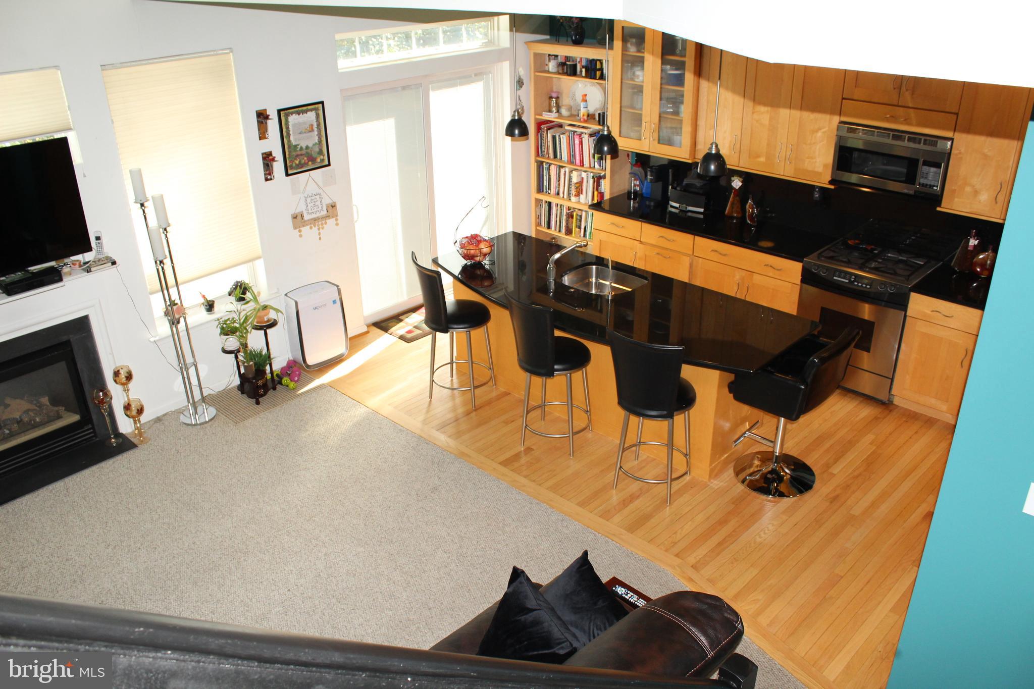 CHARLESTOWN OAKS - Residential