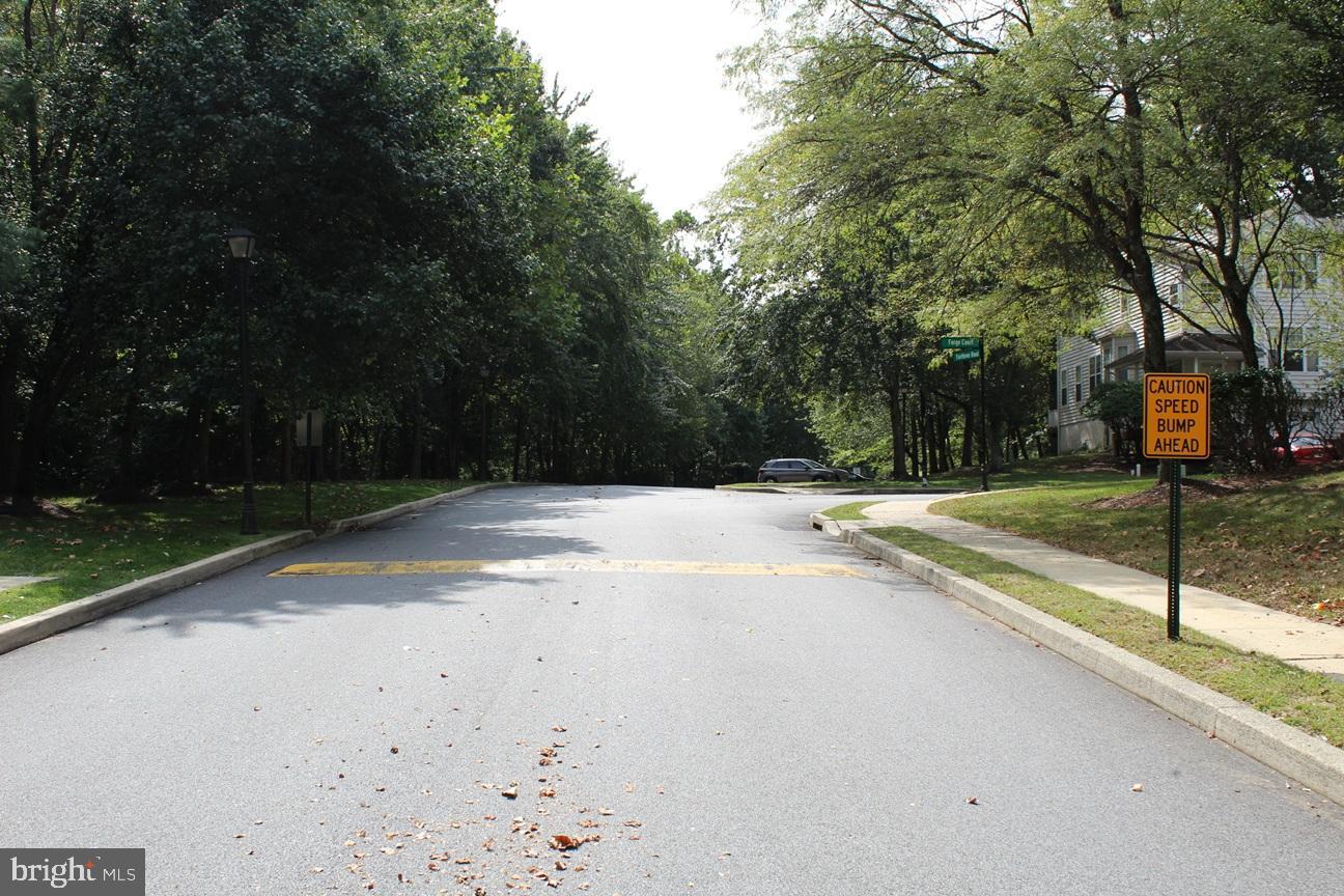 CHARLESTOWN OAKS - Residential