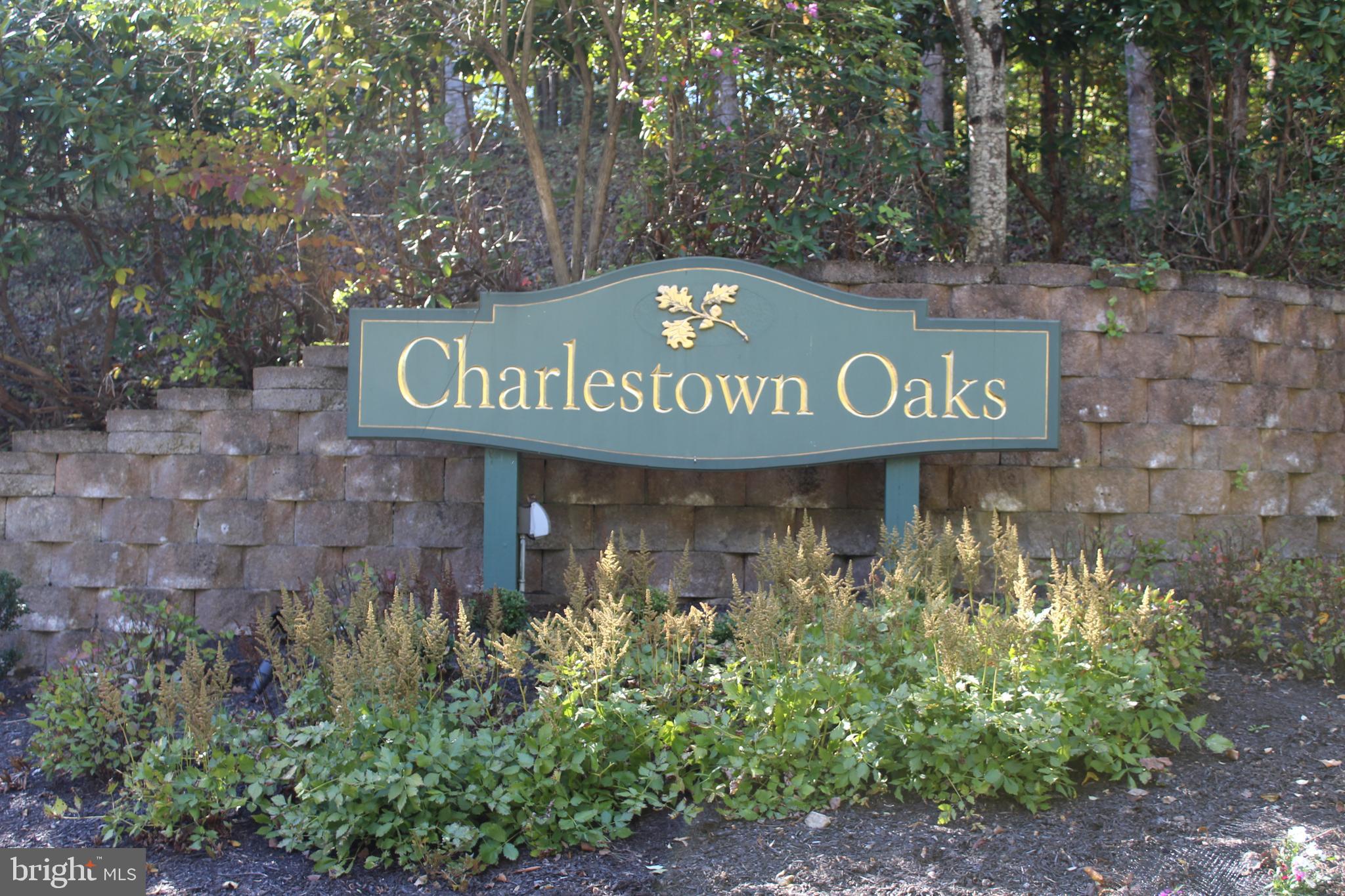 CHARLESTOWN OAKS - Residential