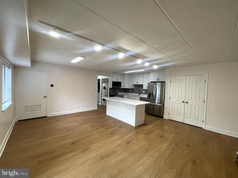 Condo For Rent - 6280 Edsall Road #301<br/> ALEXANDRIA, VA 22312