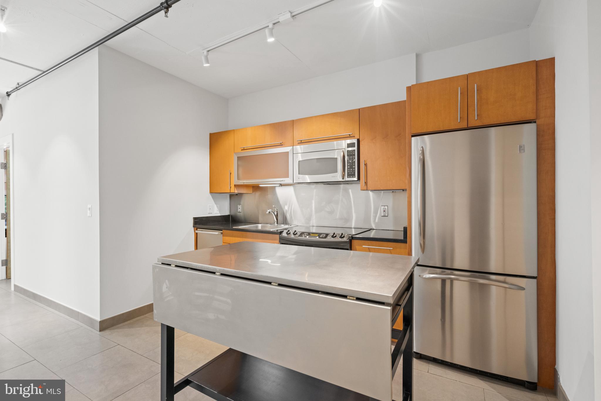 1133 14TH STREET NW 208