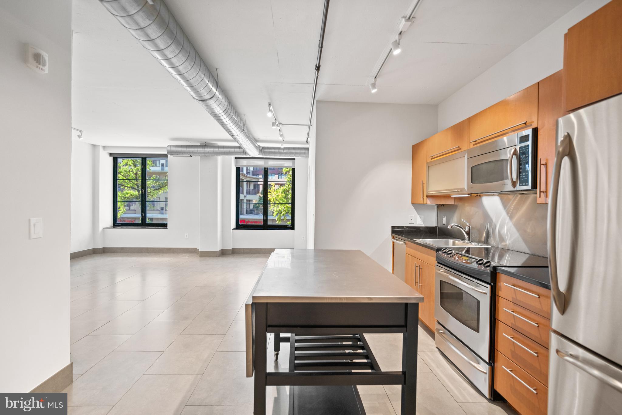 1133 14TH STREET NW 208