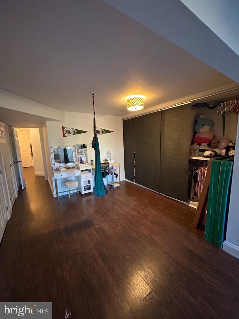 FAIRWAYS EAST - Residential