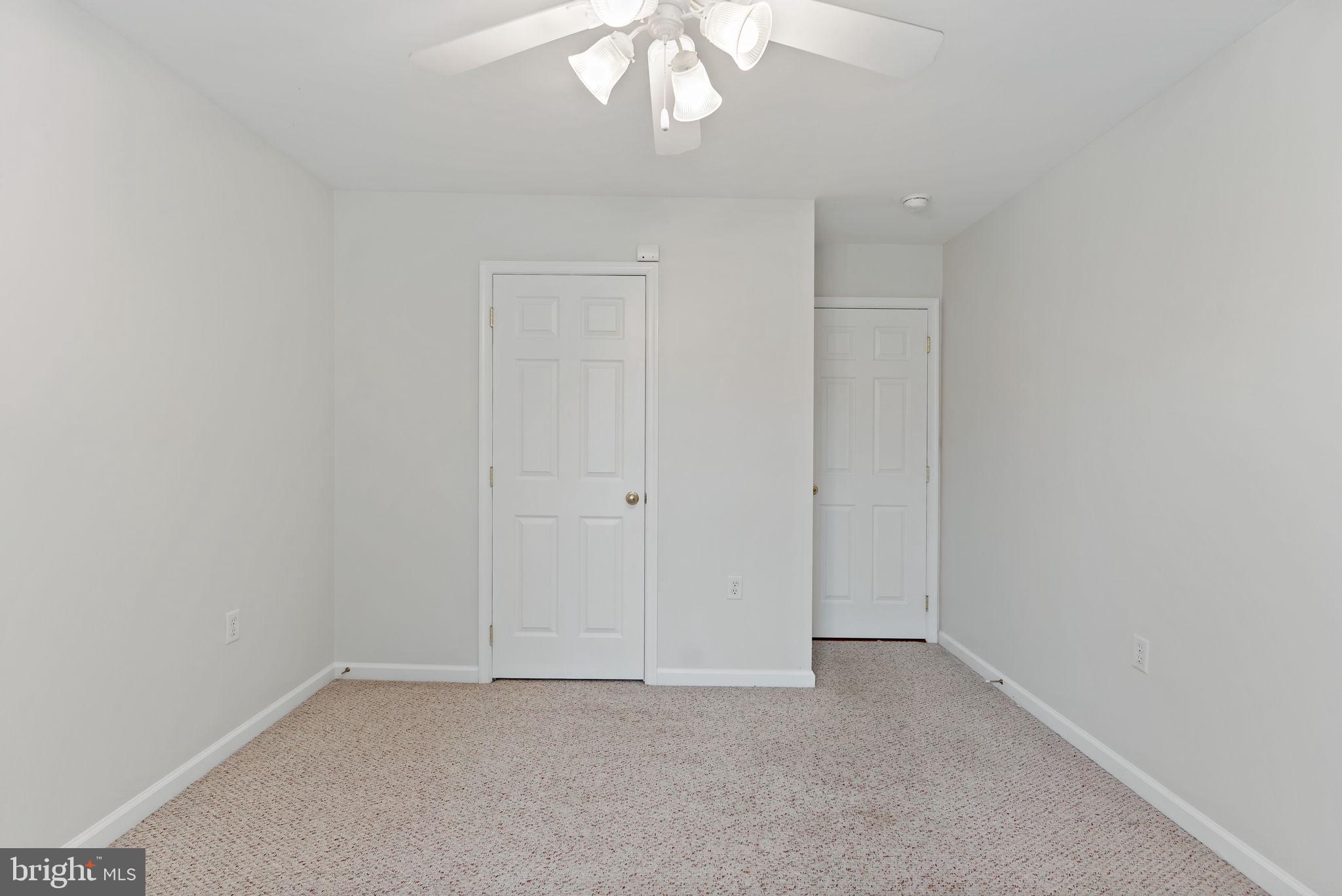 CRESTFIELD - Residential